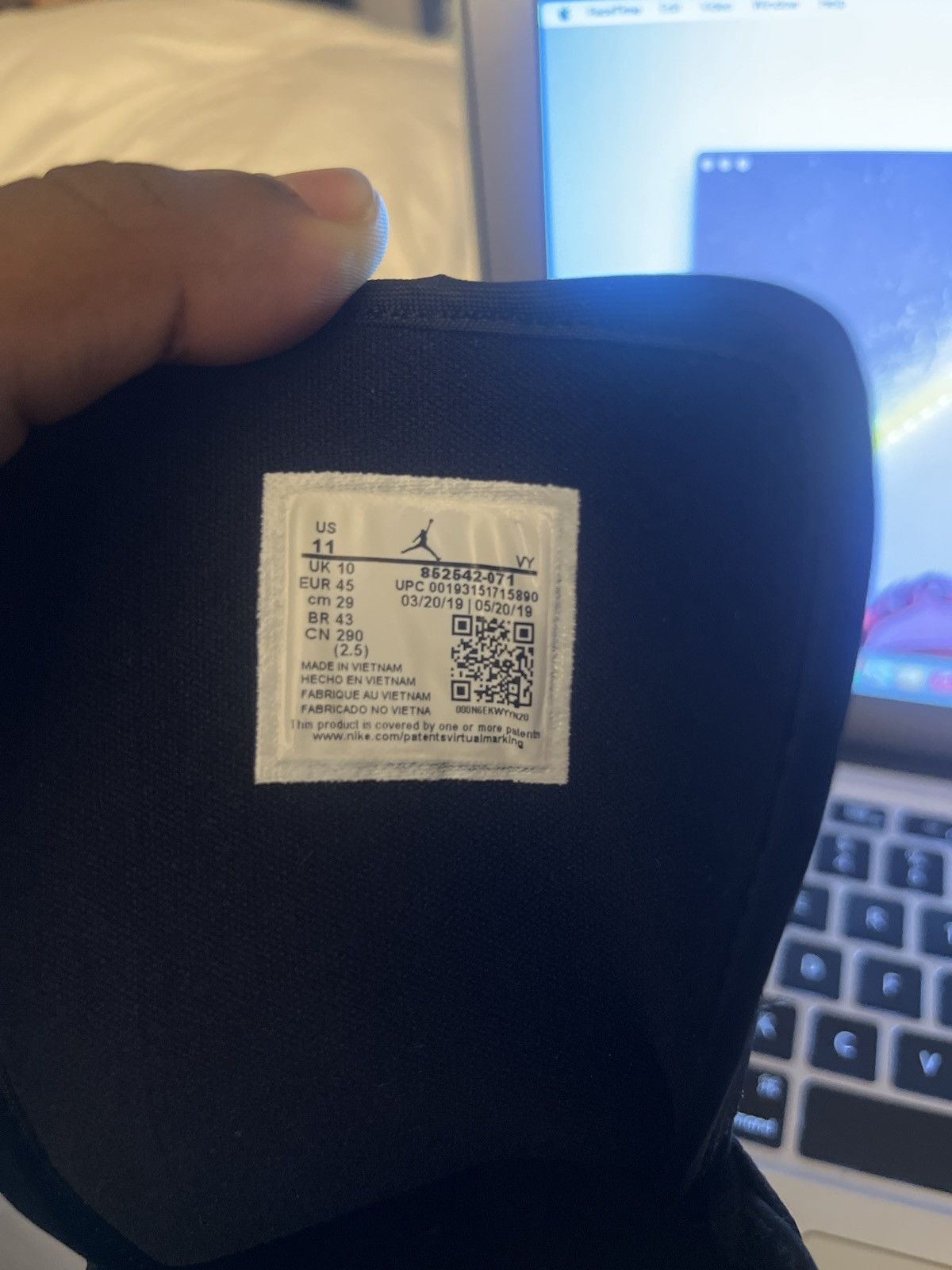 Nike Yellow toe 1s Size US 11 / EU 44 - 6 Thumbnail