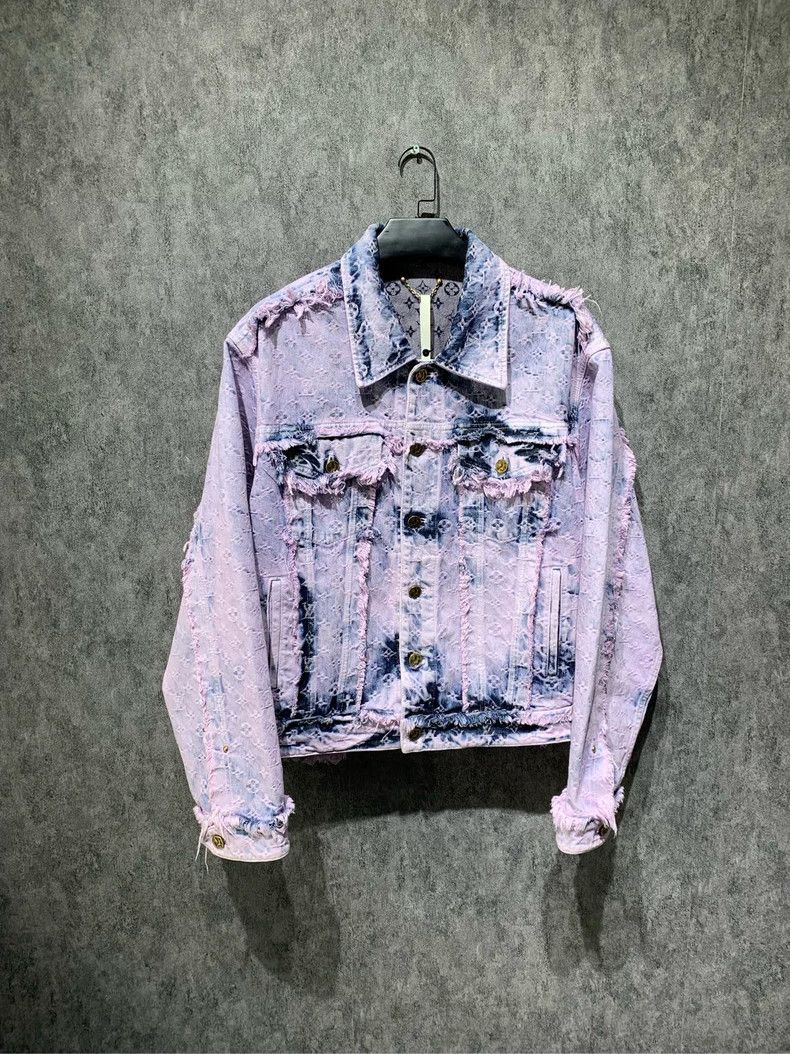 LOUIS VUITTON Fringed denim jacket
