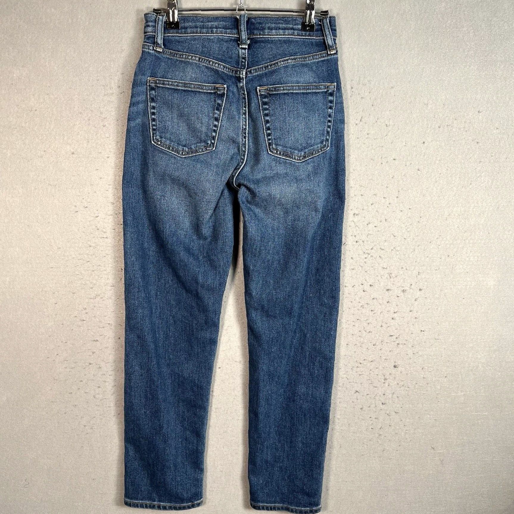 Uniqlo VINTAGE Uniqlo Jeans Womens 23 Blue Medium Wash Stretch Cotton Blend Slim Leg Denim Tapered Pants Womens 23 in Blue Jeans Size 40" / US 18 - 6 Thumbnail