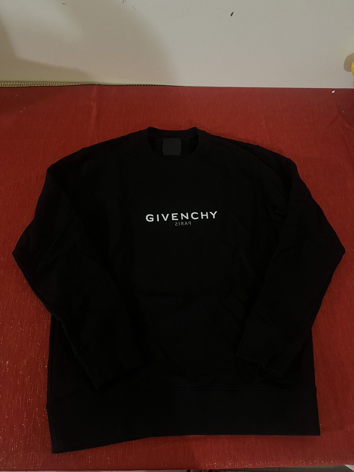 Givenchy Givenchy Sweatshirt Sz L Size US L / EU 52-54 / 3 - 12 Thumbnail