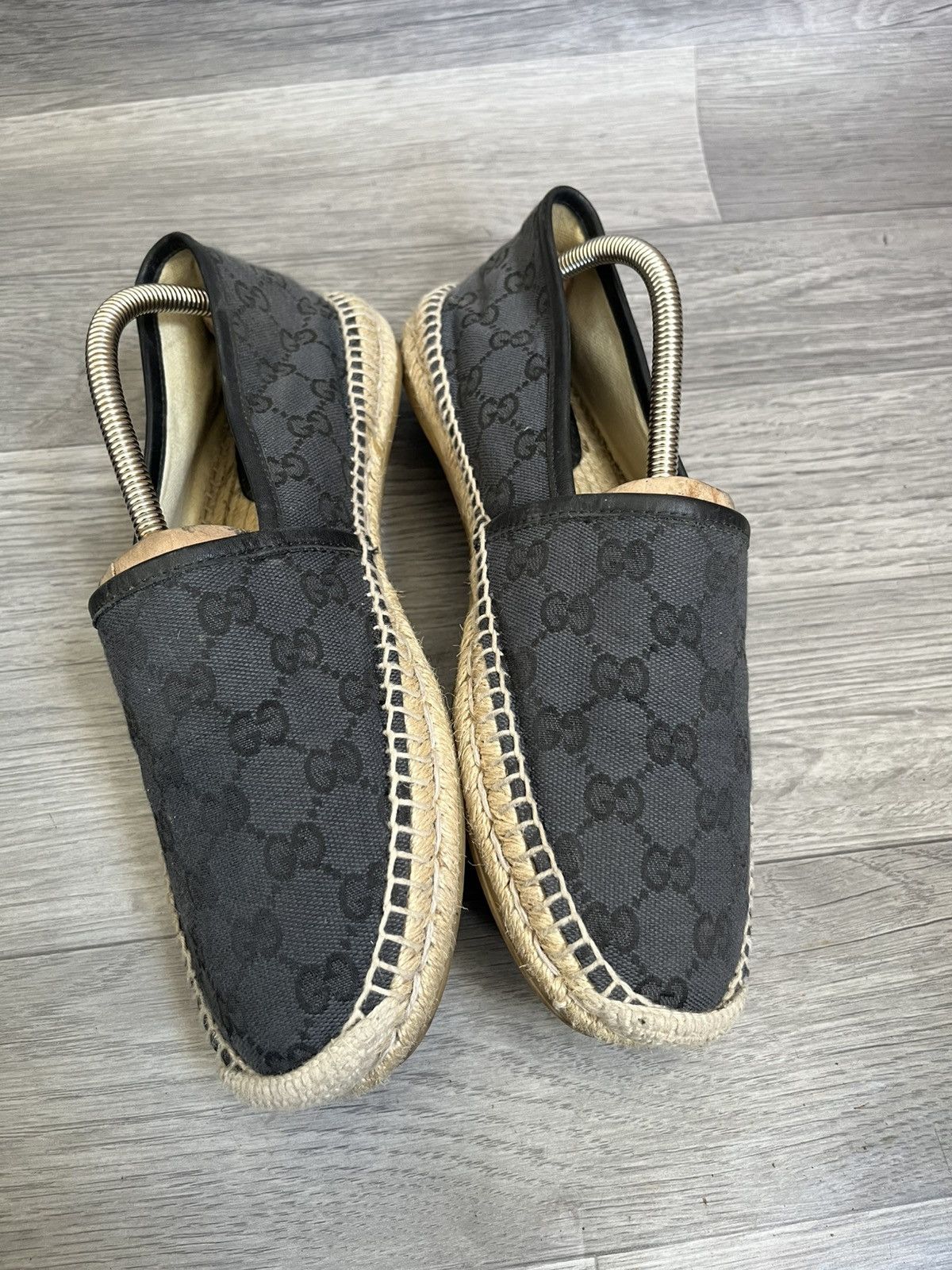 Gucci Gucci espadrille gg monogram slip ons sz 40 Size US 7 / EU 40 - 9 Thumbnail