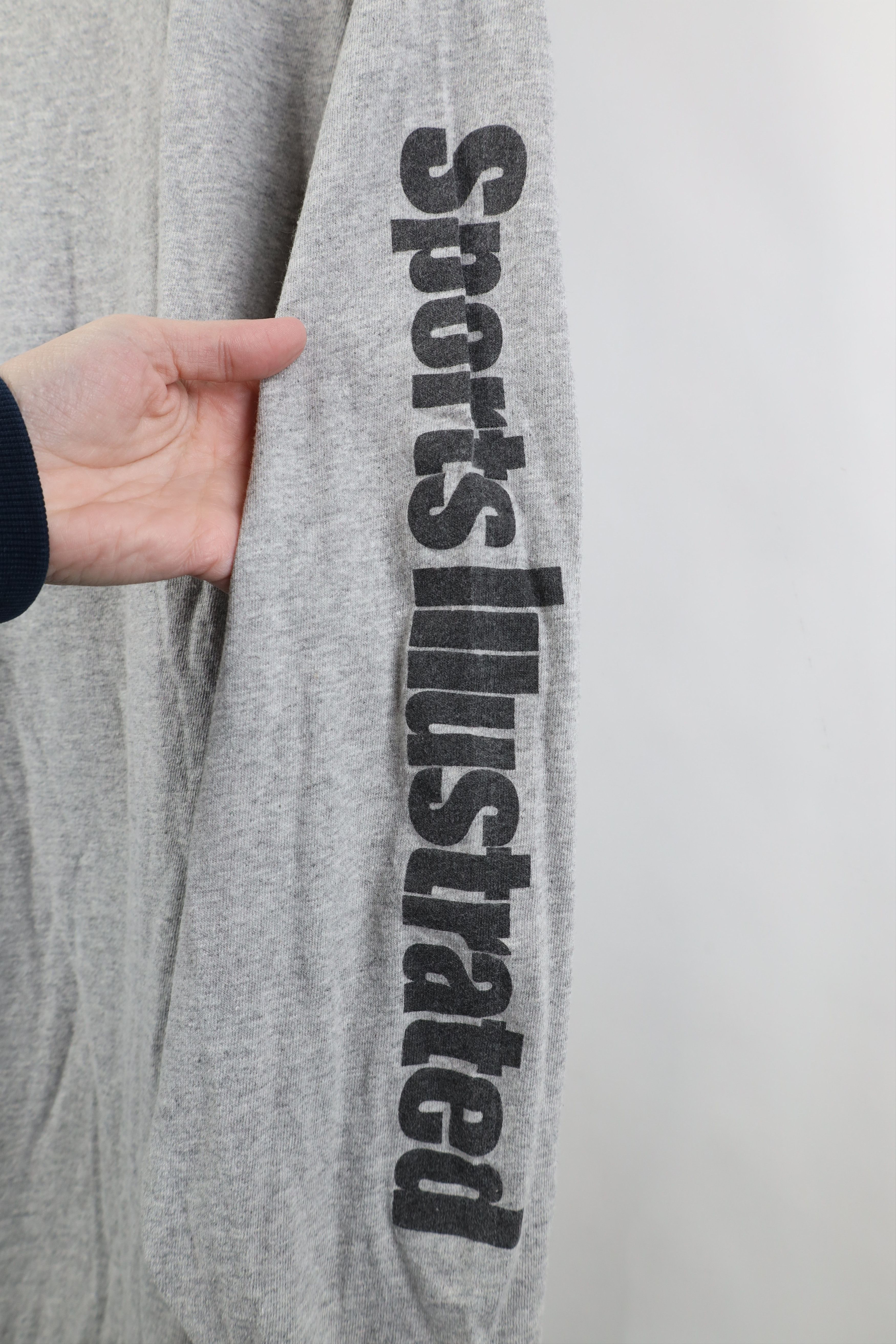 Vintage Vintage Y2K Streetwear Illustrated Long Sleeve T-Shirt Size US XL / EU 56 / 4 - 4 Thumbnail