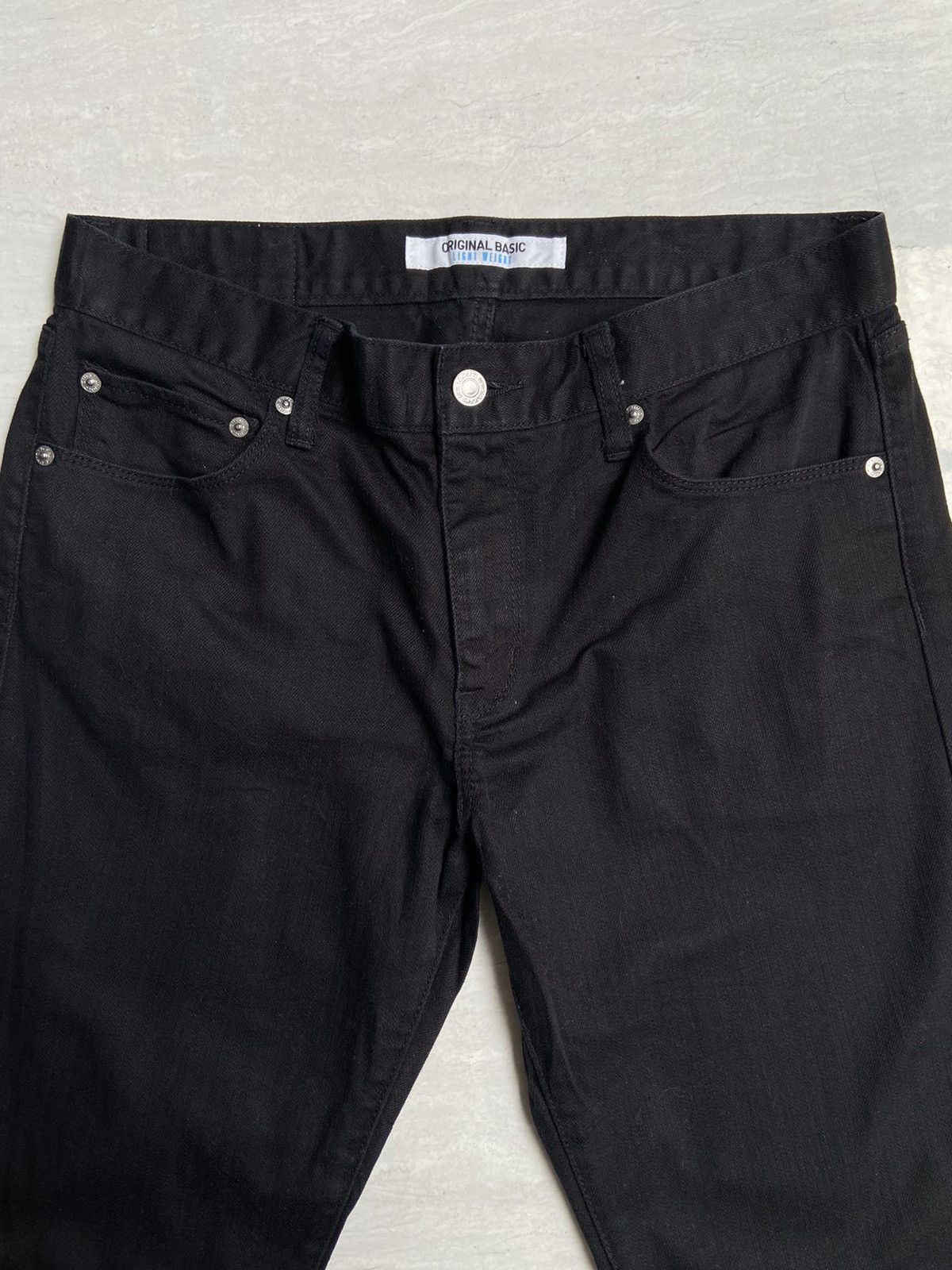 Uniqlo UNIQLO Original Basic Light Weight Black Pants Size US 31 - 2 Thumbnail