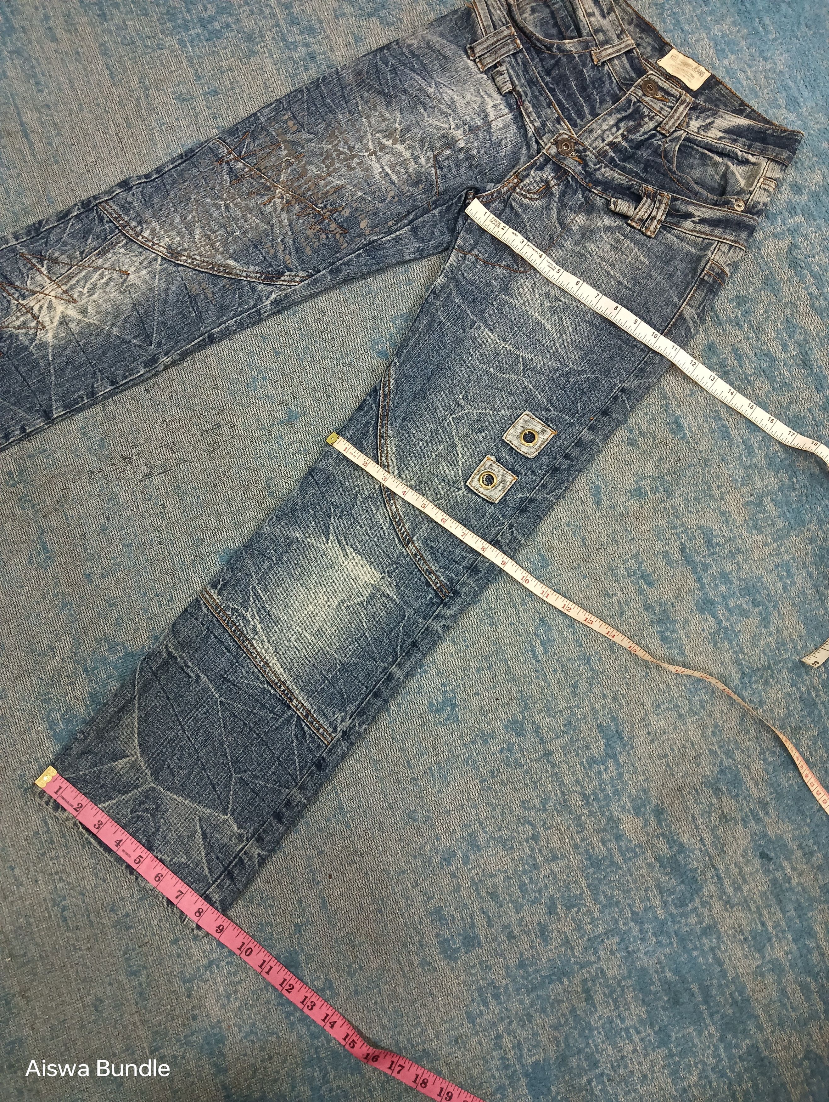 Japanese Brand URBAN JEANS ASTON COLLECTION DISTRESSED DOUBLE WAIST Size US 29 - 11 Thumbnail