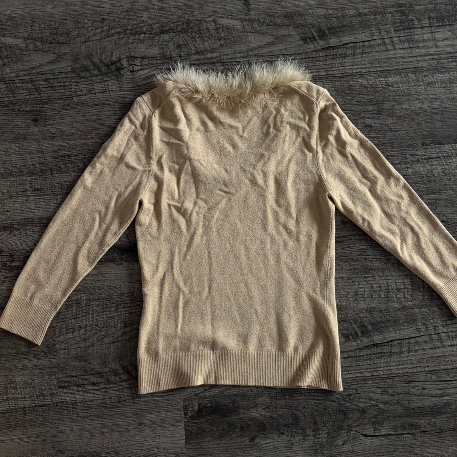 Other Max studio cream fur trim sweater top Size M / US 6-8 / IT 42-44 - 4 Thumbnail