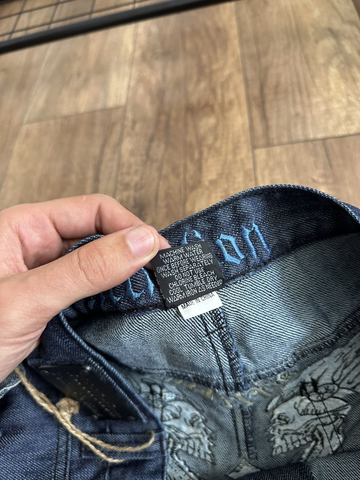 Affliction Affliction NEW Vintage Y2K Jeans Pants Embroidered Logo Size US 38 / EU 54 - 15 Thumbnail
