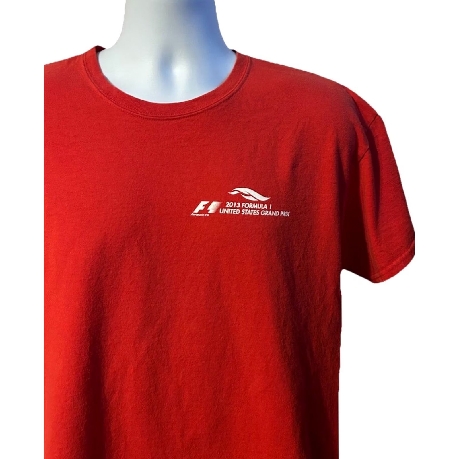 Gildan Formula 1 United States Grand Prix 2013 Shirt Men L Red Double-Sided Texas Gildan Size US L / EU 52-54 / 3 - 2 Thumbnail