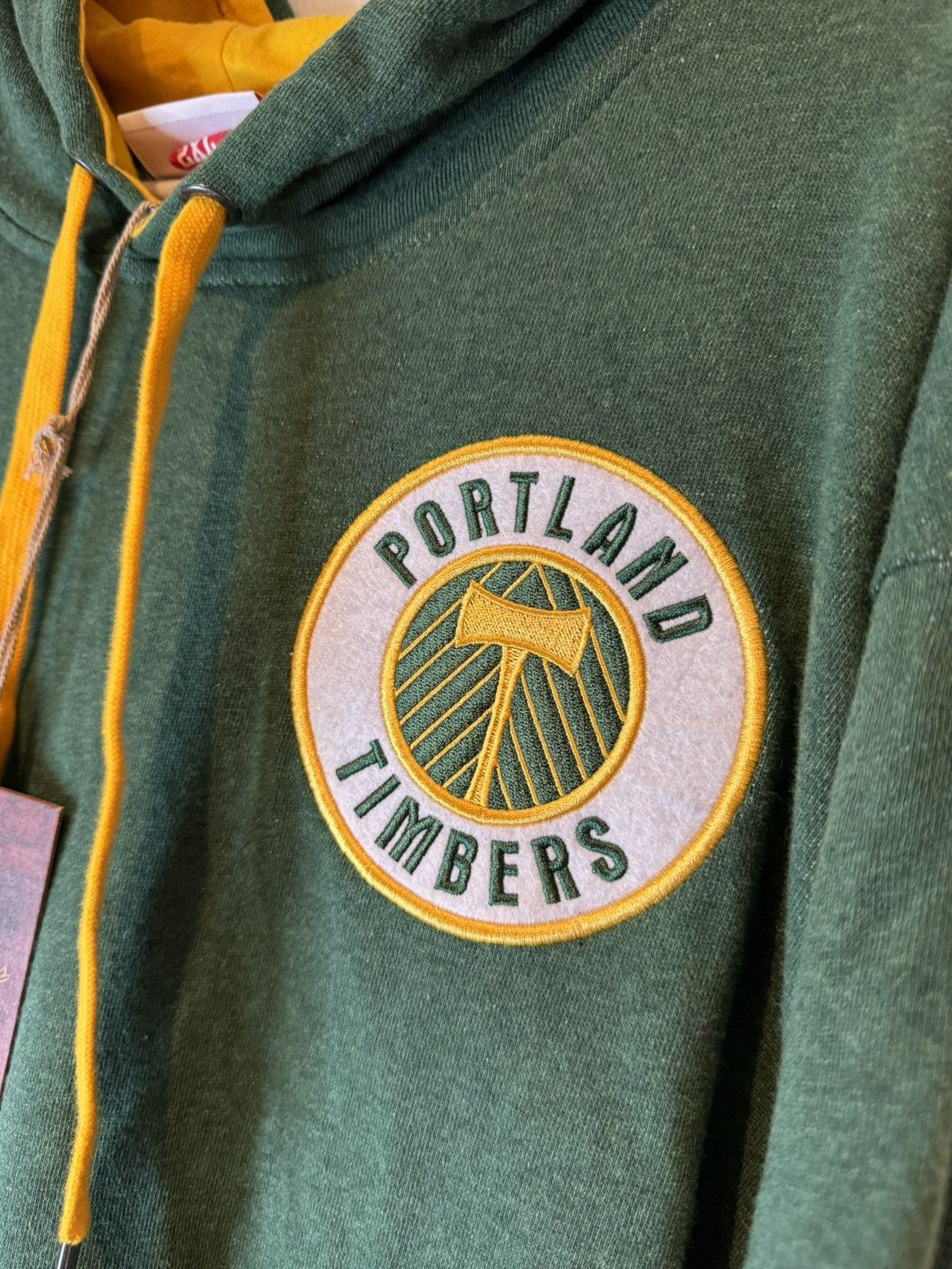Mitchell & Ness NEW MITCHELL AND NESS MLS PORTLAND TIMBERS HOODIE XXL Soccer Size US XXL / EU 58 / 5 - 2 Thumbnail