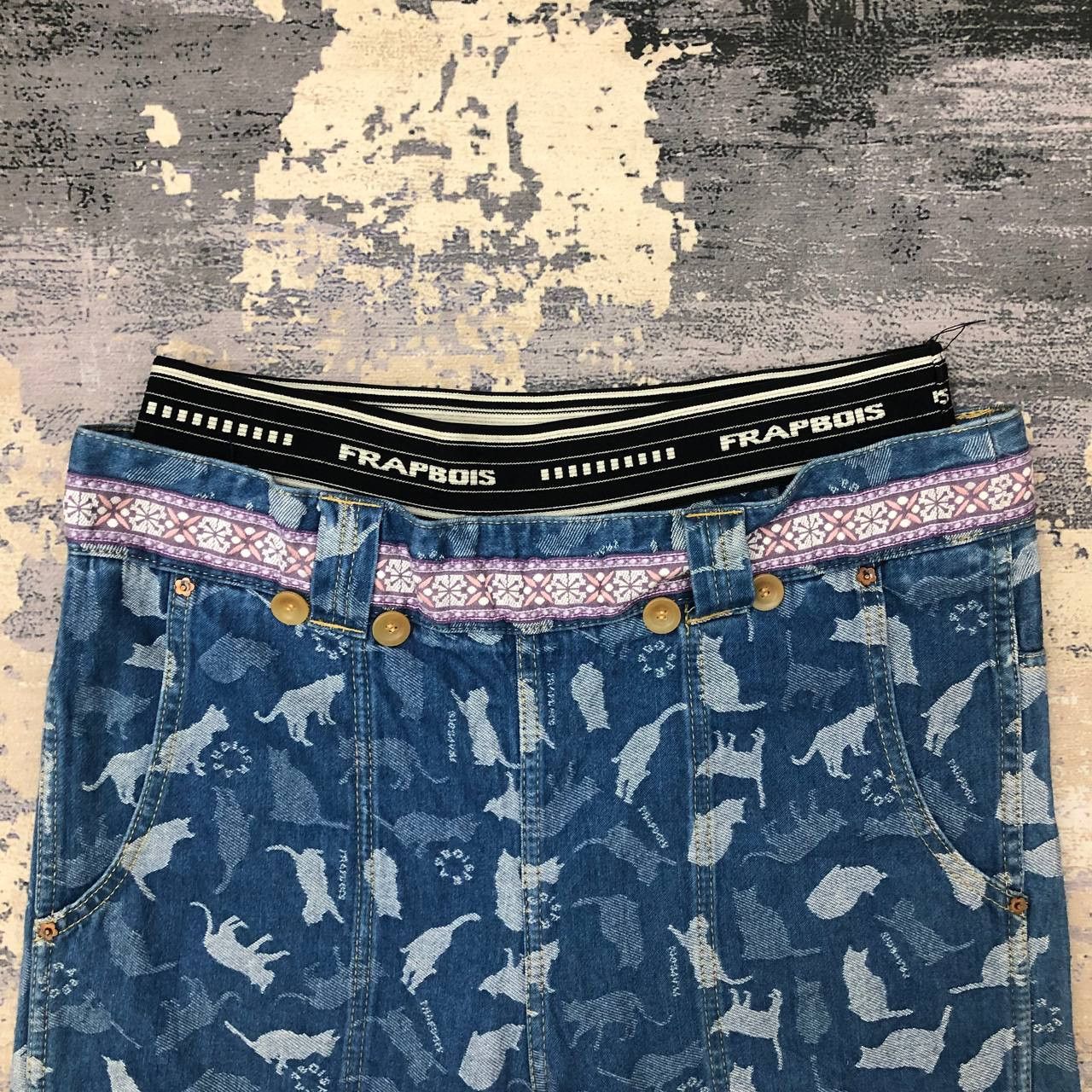 Frapbois P166 FRAPBOIS BY ISSEY MIYAKE CAT FULLPRINT ANKLE PANTS Size US 31 - 3 Thumbnail