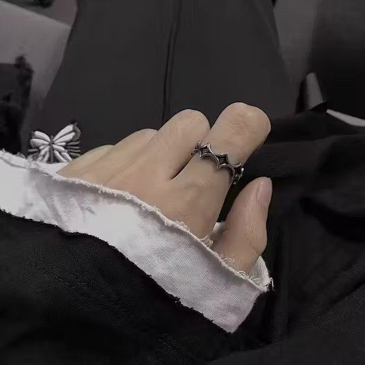 Jewelry Retro star ring Size ONE SIZE - 1 Thumbnail