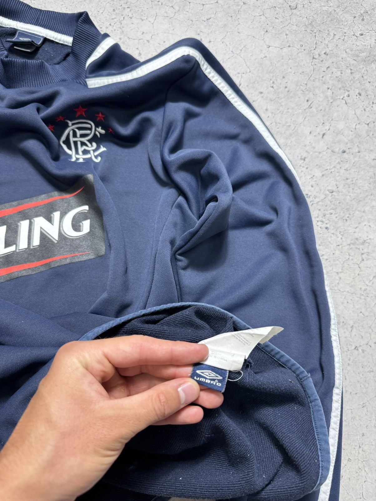 Umbro Umbro FC Glasgow Rangers Vintage Football Soccer Sweatshirt Size US M / EU 48-50 / 2 - 9 Thumbnail