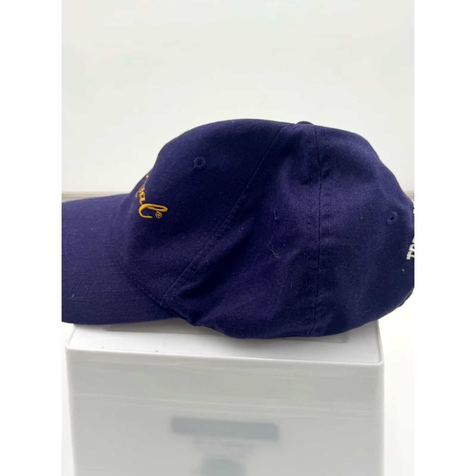 Vintage Crown Royal Baseball Cap Hat Purple Adjustable Solid Men Splitback Wrapback One-Size Cap Size ONE SIZE - 4 Thumbnail