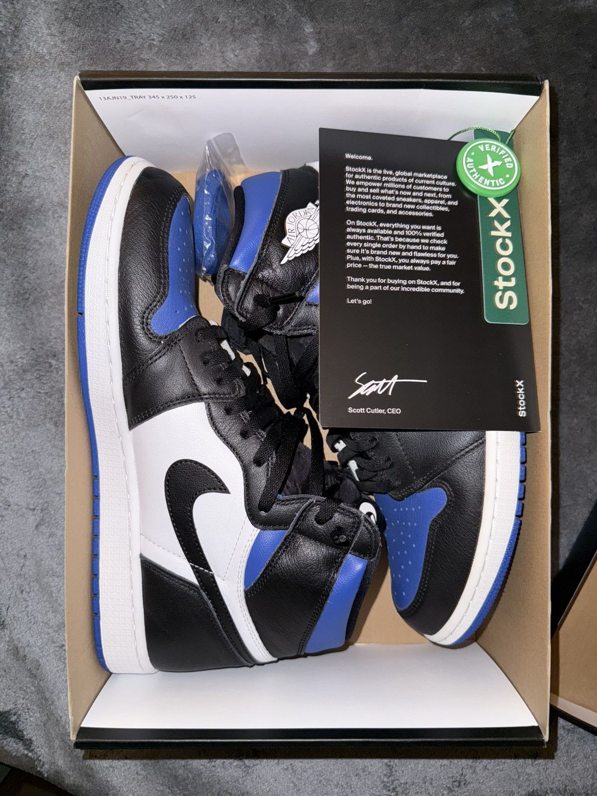 Jordan Brand Jordan 1 Retro High Royal Toe Size US 13 / EU 46 - 10 Thumbnail