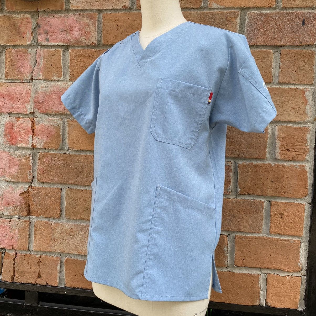 Dickies FOLK Dickles Light Blue V-Neck Scrub Top – Dickies Workwear Size S / US 4 / IT 40 - 9 Thumbnail