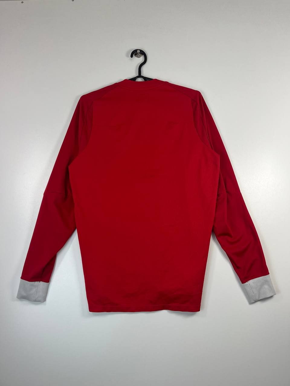 Umbro England 2010 2012 Away Shirt Umbro Tailored By Red Size S Size US S / EU 44-46 / 1 - 7 Thumbnail