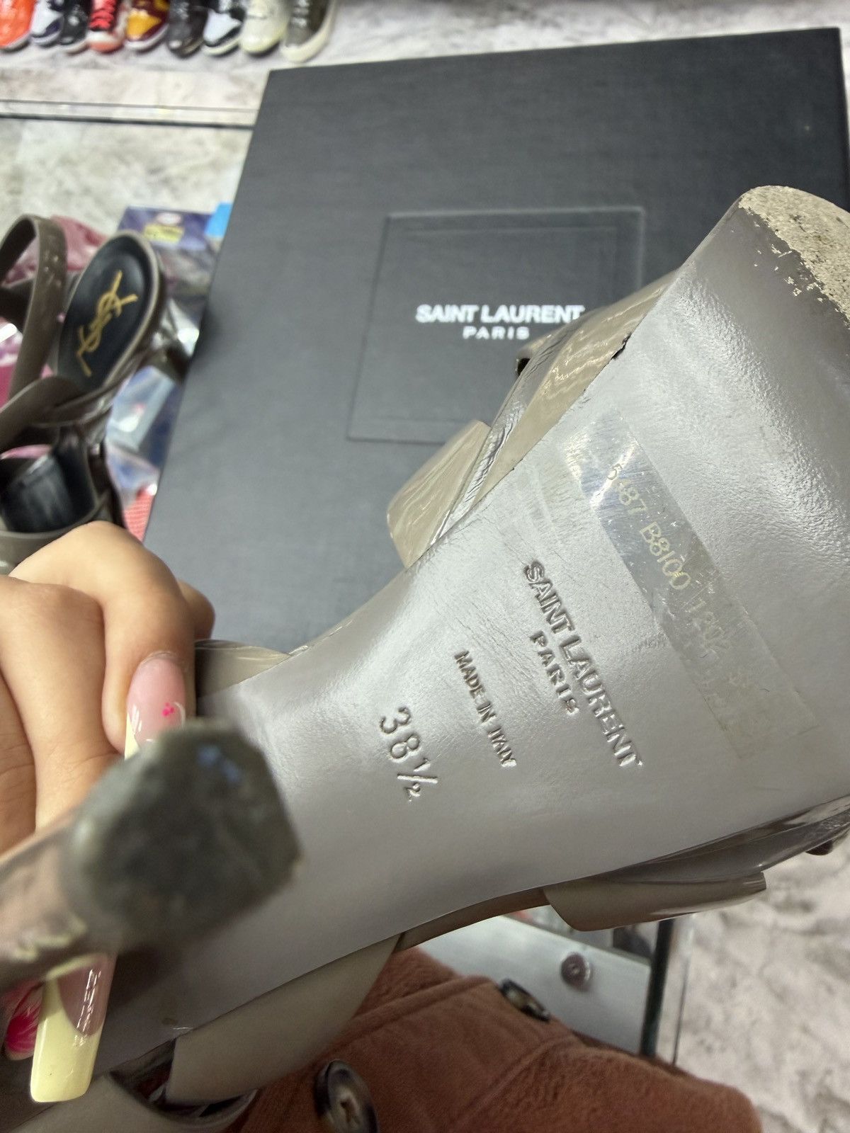 Yves Saint Laurent Yves Saint Laurent Patent Tribute Heels Size US 8.5 / IT 38.5 - 7 Thumbnail