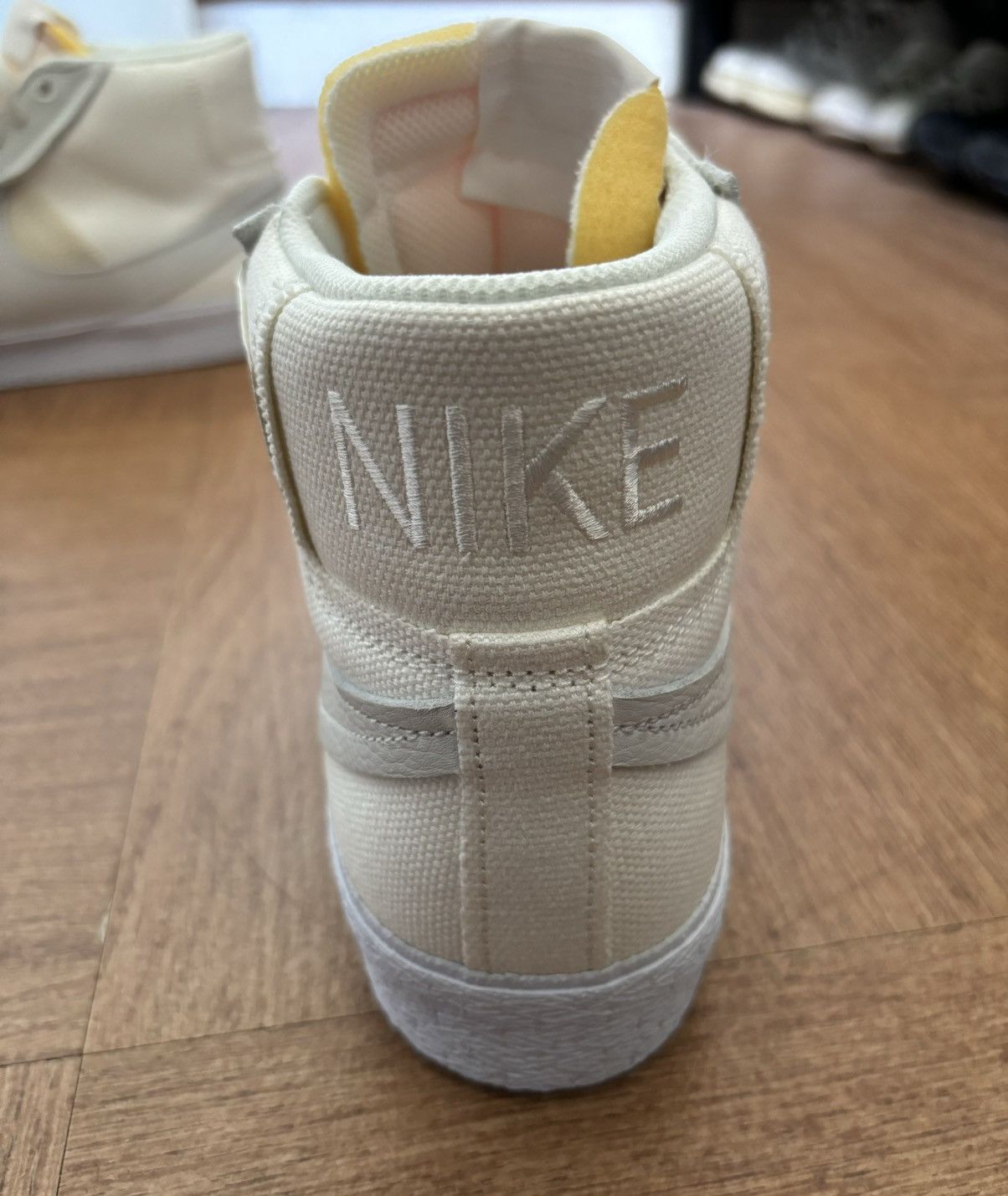 Nike NIKE SB ZOOM BLAZER MID PREMIUM PLUS « WARNING LABEL » Size US 11.5 / EU 44-45 - 3 Thumbnail