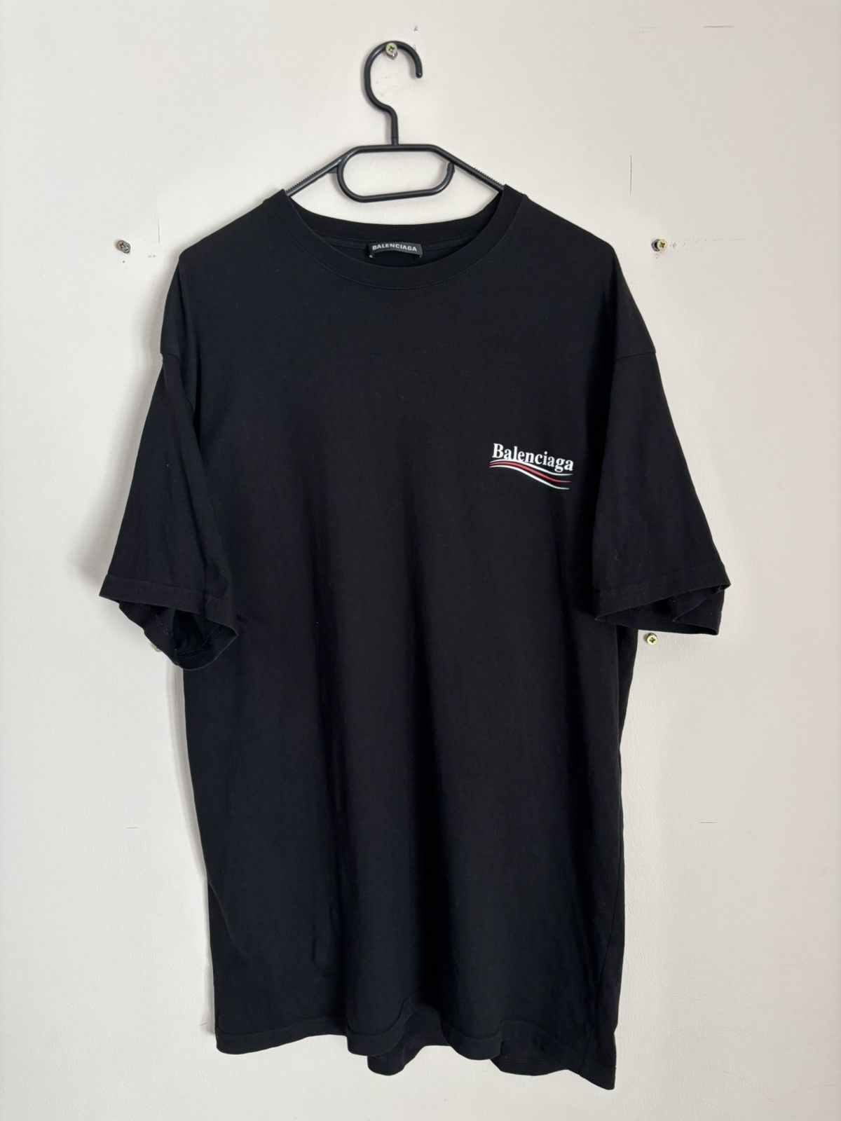 Balenciaga Balenciaga Political Campaign Tee Size US M / EU 48-50 / 2 - 1 Thumbnail