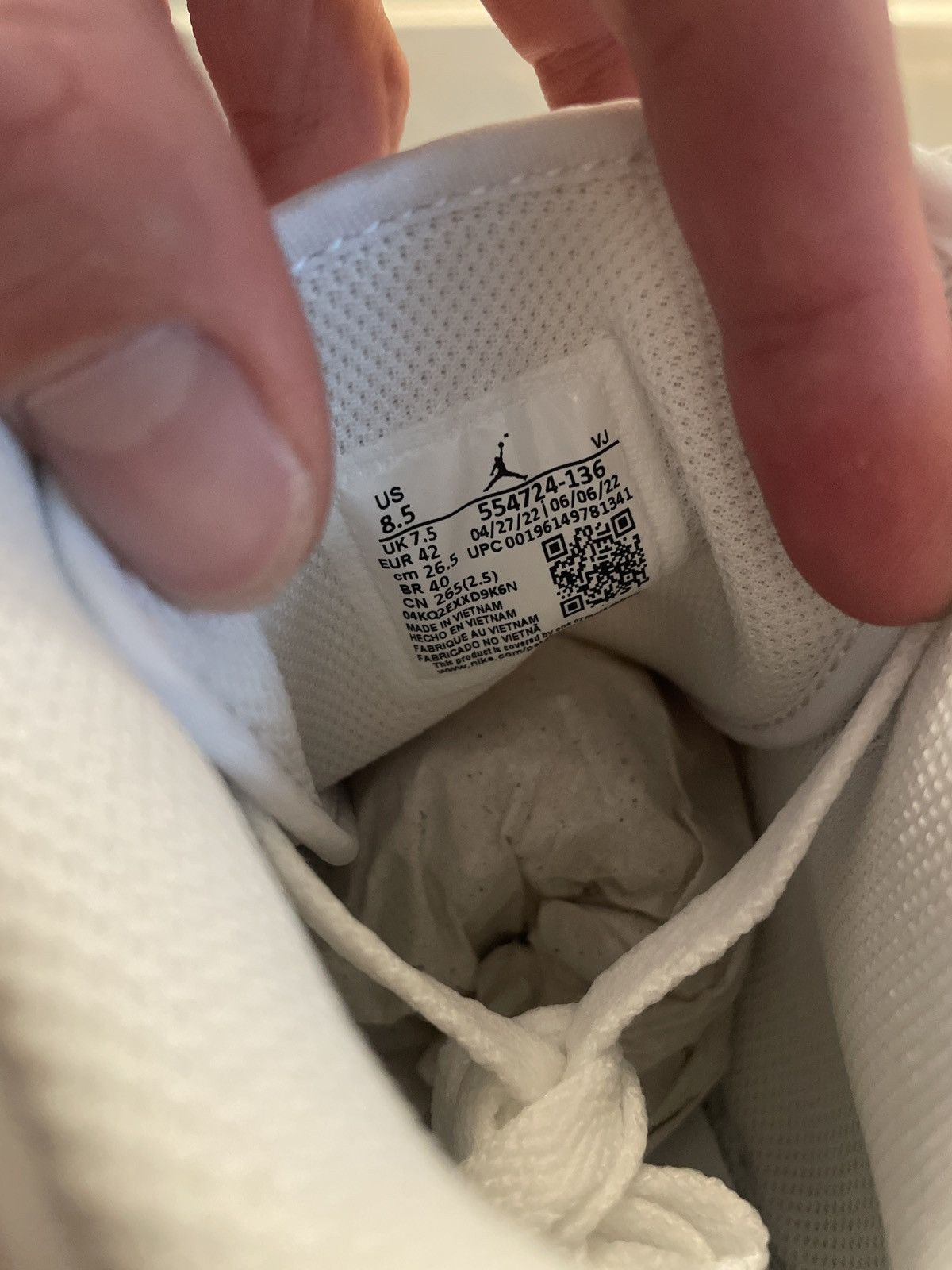 Jordan Brand Air Jordan 1 Mid Triple White Size US 8.5 / EU 41-42 - 5 Thumbnail