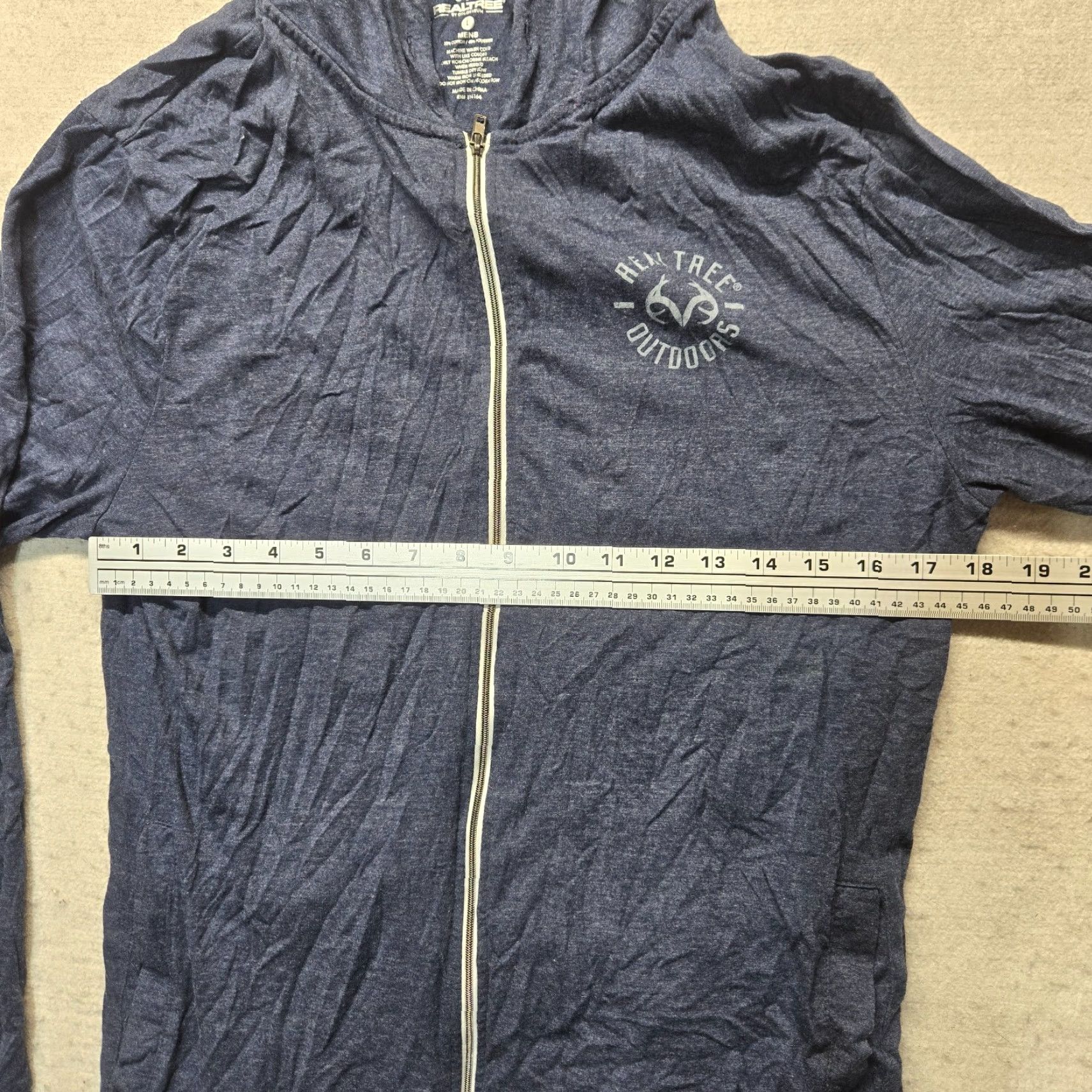 Realtree Realtree Hoodie Blue Graphic Full Zip Cotton Blend Men's L Large Sweater Fish Logo 90s Theme? Size US L / EU 52-54 / 3 - 5 Thumbnail
