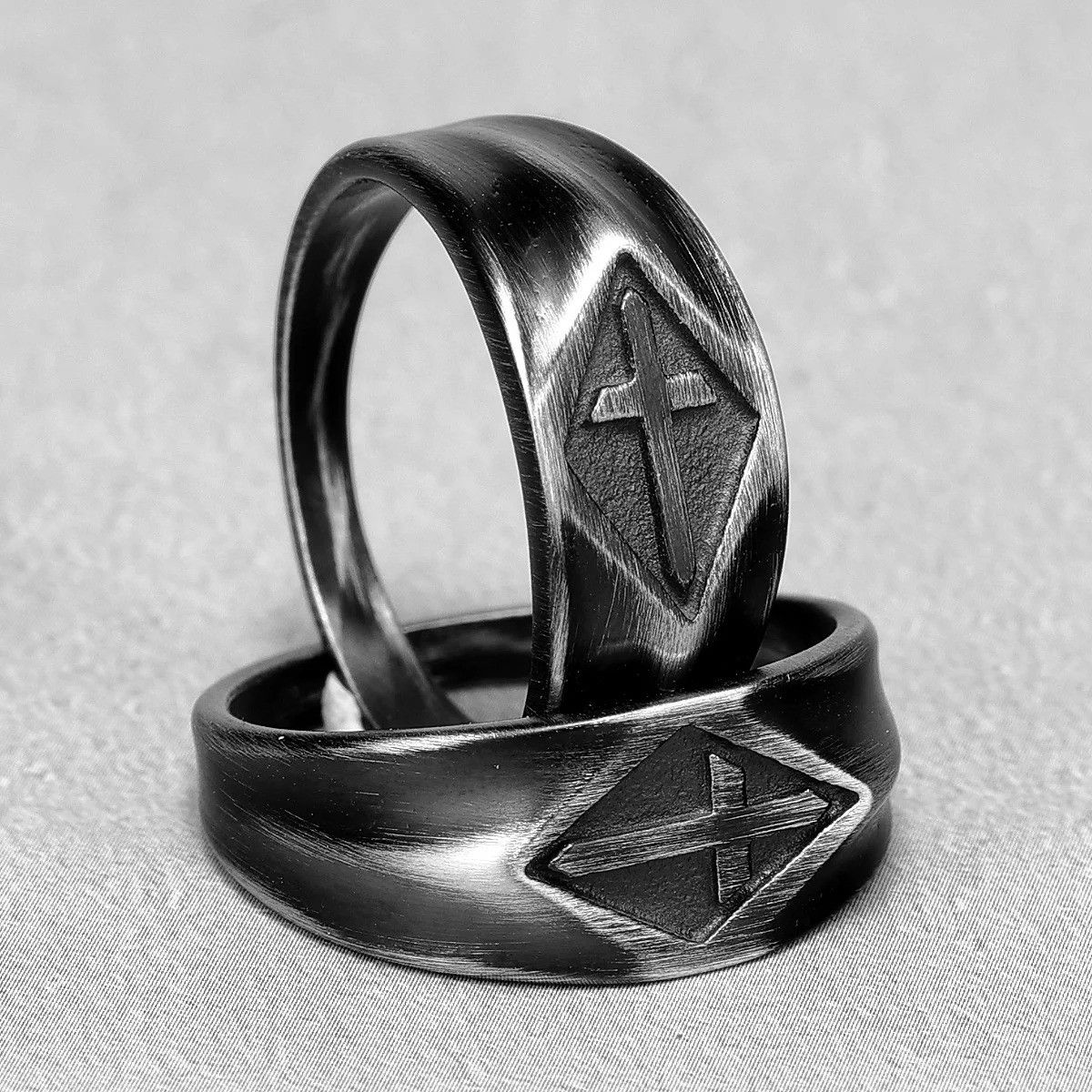 Jewelry Retro Cross Ring Size ONE SIZE - 2 Thumbnail