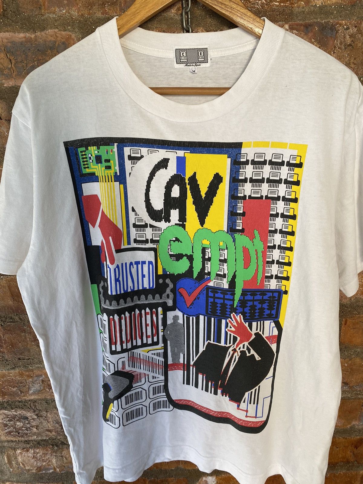 Cav Empt 🔥 iconic design Trusted Devices Size US M / EU 48-50 / 2 - 3 Thumbnail