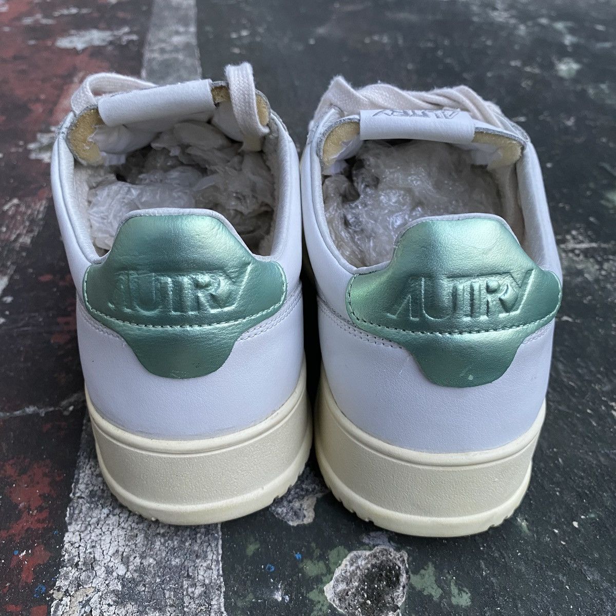 AUTRY AUTRY medalist leather low leather white green metallic Size US 8 / EU 41 - 2 Thumbnail