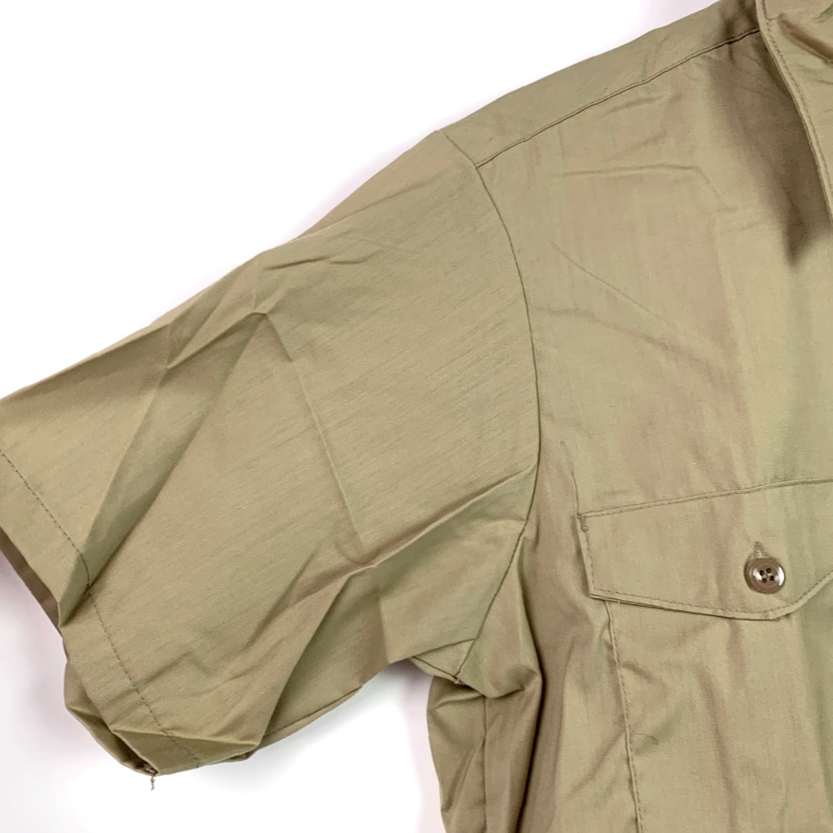 Lee VINTAGE Lee Khaki Shirt Short Sleeve 15-15.5 70s Deadstock Military/Landgirl Mens Size US M / EU 48-50 / 2 - 3 Thumbnail