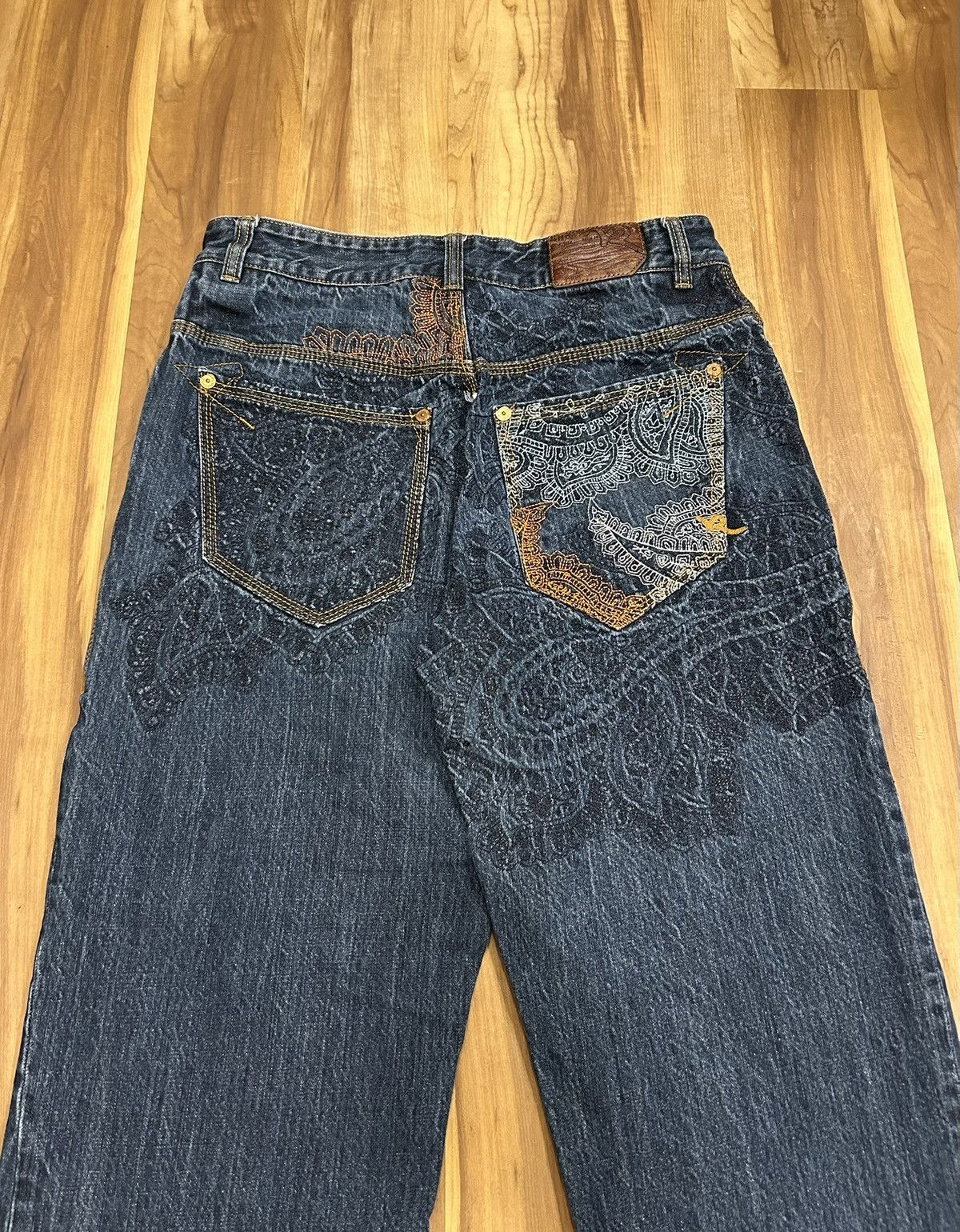 Rocawear Rocawear Paisley Embroidery Jeans Size US 36 / EU 52 - 2 Thumbnail
