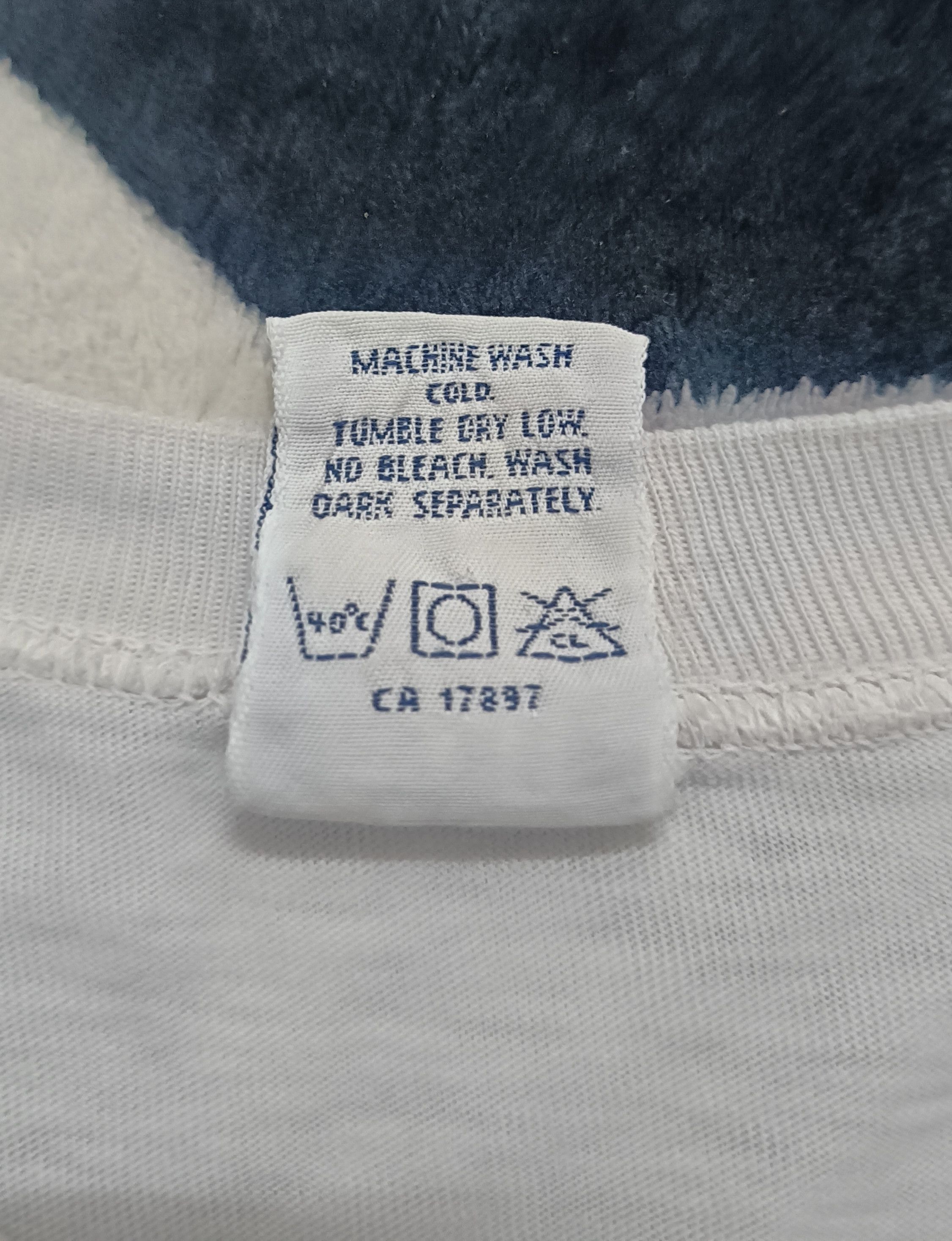 Vintage 🔥🔥 Rare Vintage 90s Tee Size US L / EU 52-54 / 3 - 5 Thumbnail