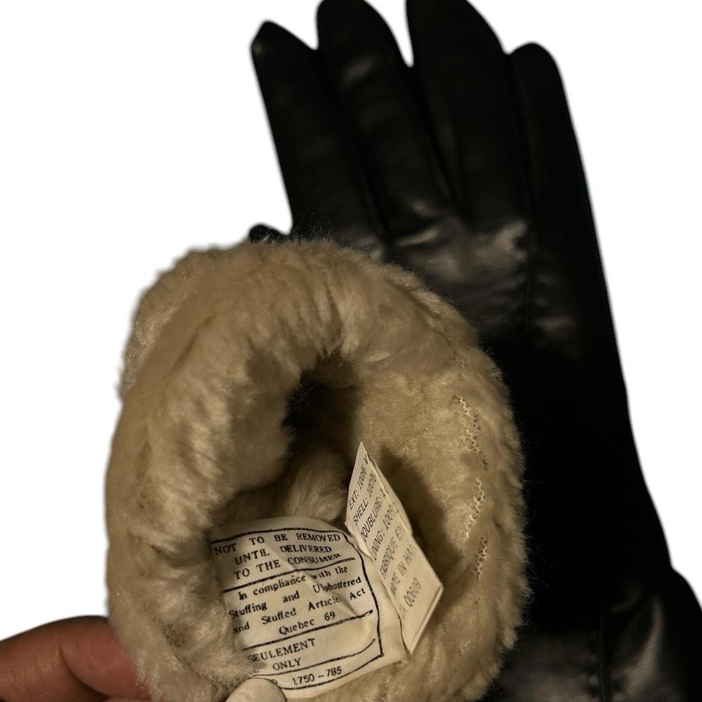 Designer Women's Black Leather Gloves Size ONE SIZE - 2 Thumbnail
