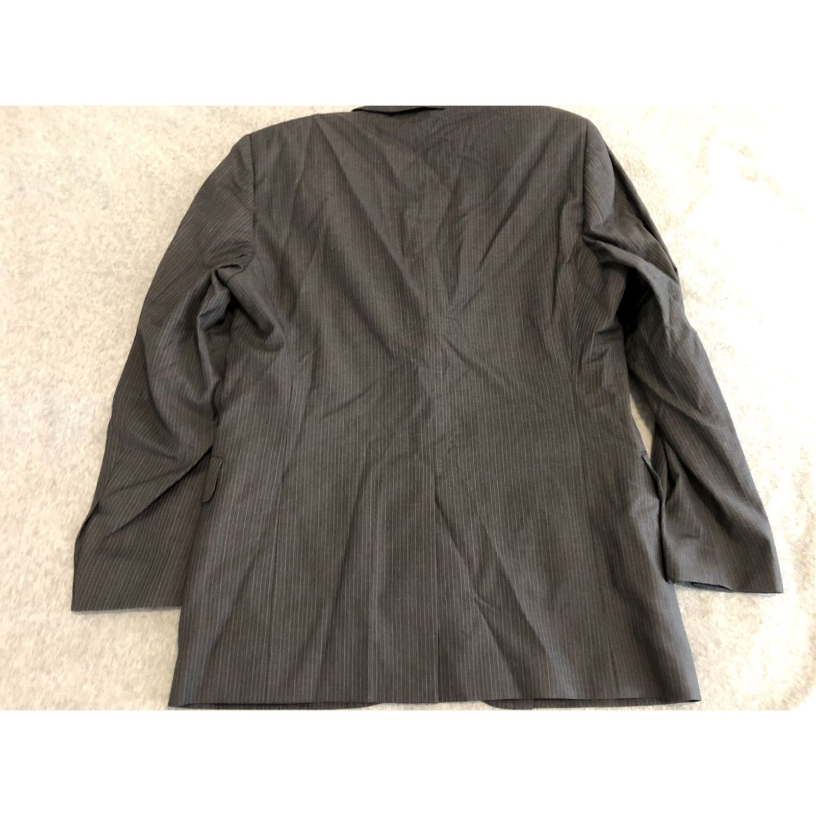 Brooks Brothers VINTAGE Brooks Brothers 1818 Fitzgerald Vitale Barberis Canonico Jacket Blazer Mens 42R Wool Gray Striped 2 Button Suit Coat/Coat Size 42R - 8 Thumbnail