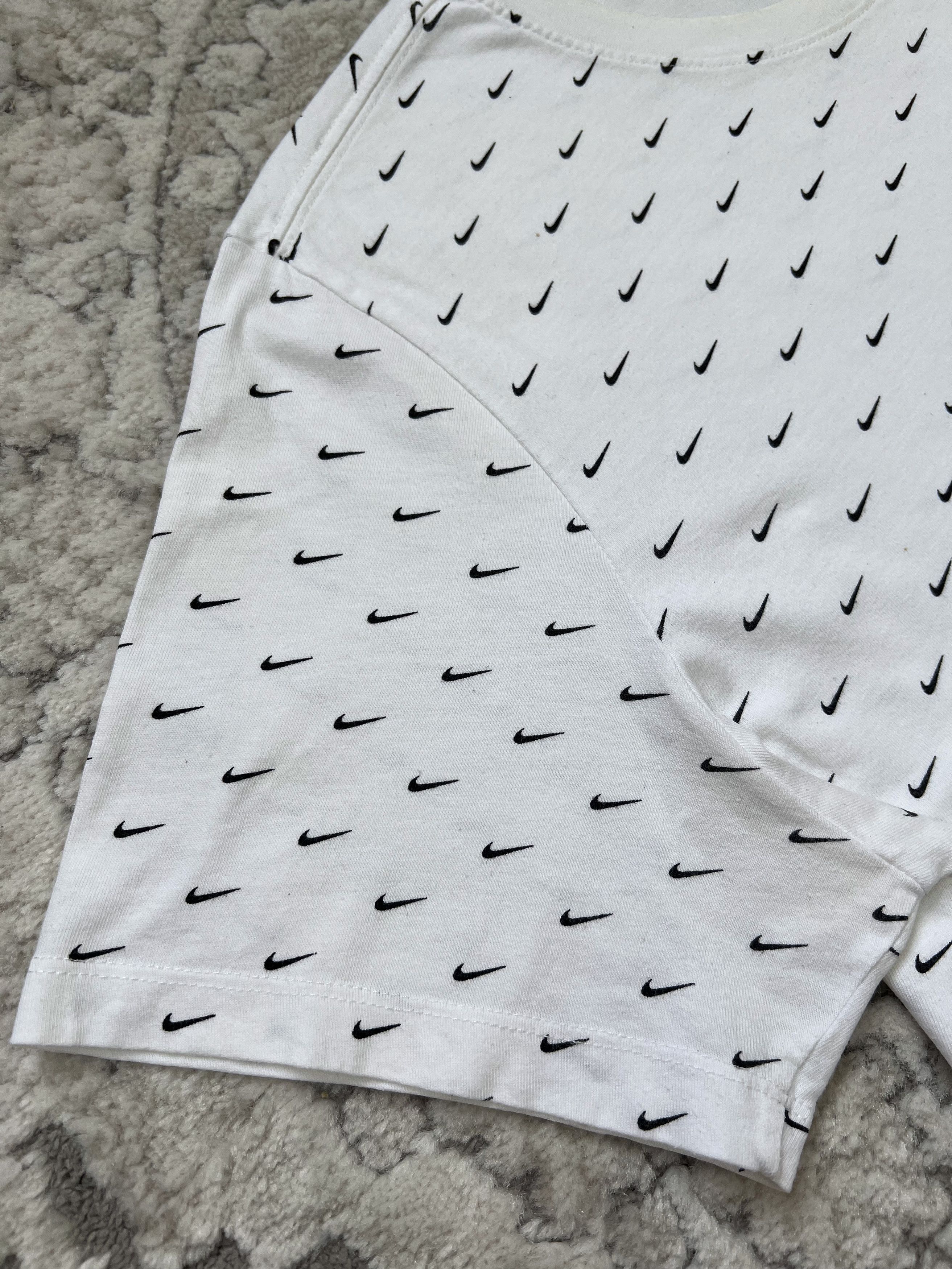 Nike Nike All-Over Mini Swoosh Logo T-Shirt Tee XL Size US XL / EU 56 / 4 - 3 Thumbnail
