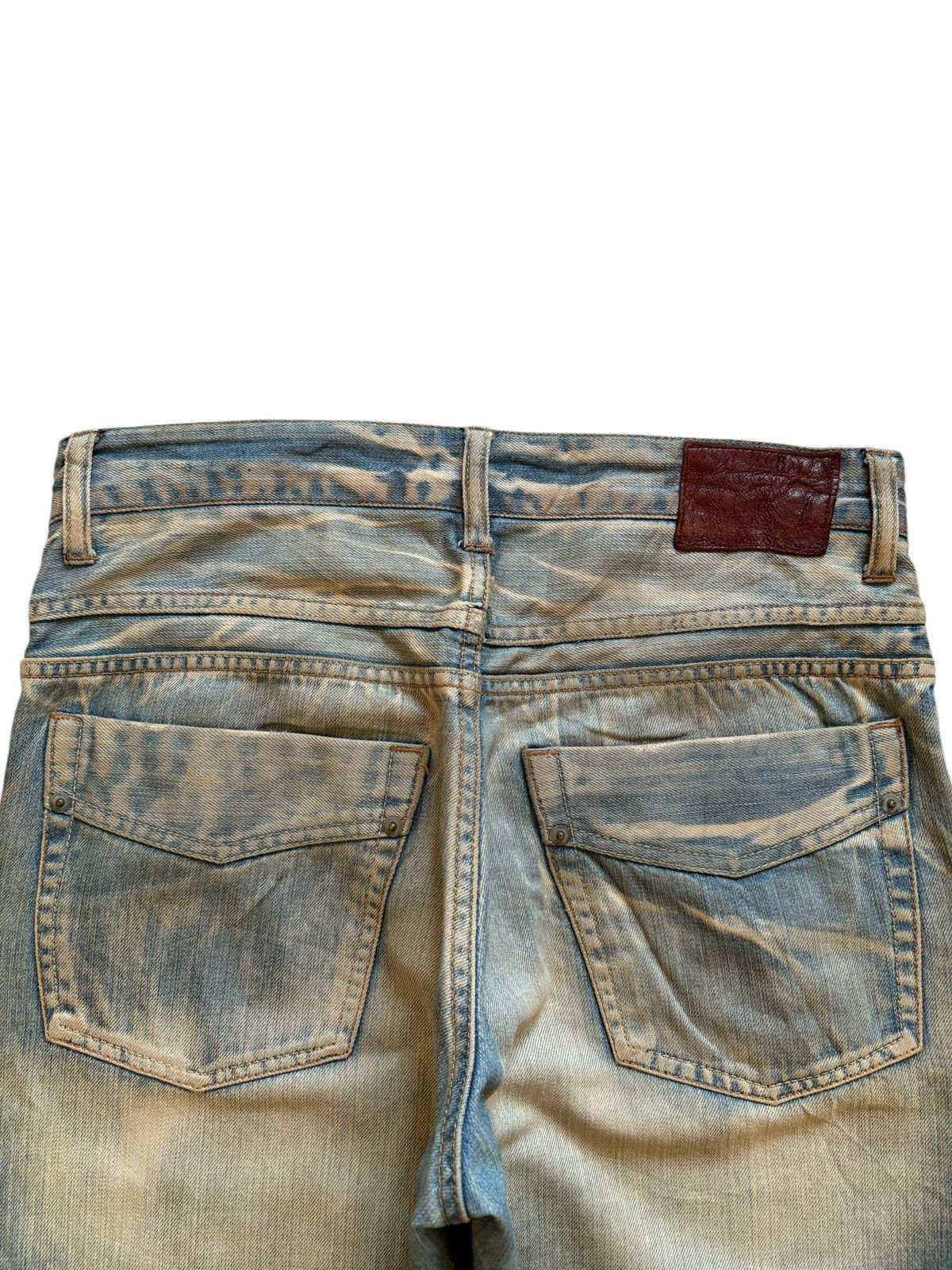 Japanese Brand Vintage Japanese Brand Bleached Rusty Wash Baggy Jeans Size US 32 / EU 48 - 8 Thumbnail