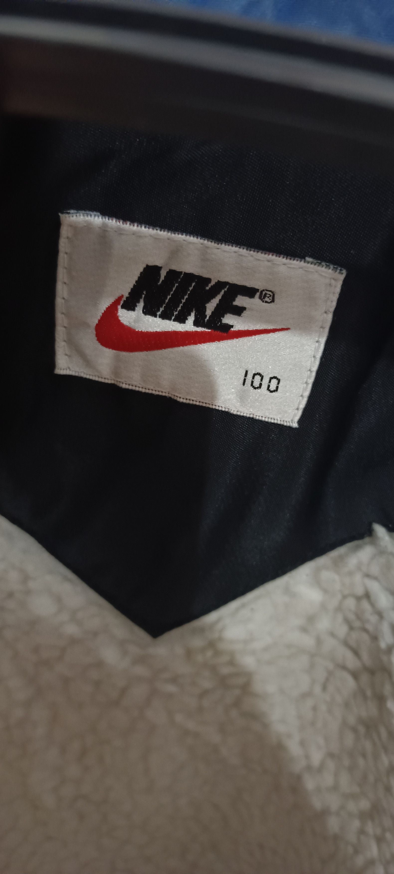 Nike VINTAGE 90s 🔥🔥Nike Basketball Embroidered Center Logo Size US XXL / EU 58 / 5 - 13 Thumbnail