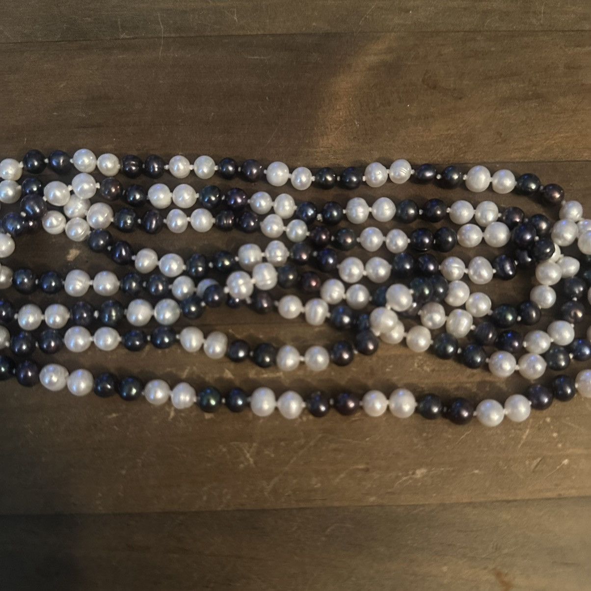Vintage Vintage long black and white freshwater pearl necklace Size ONE SIZE - 4 Thumbnail