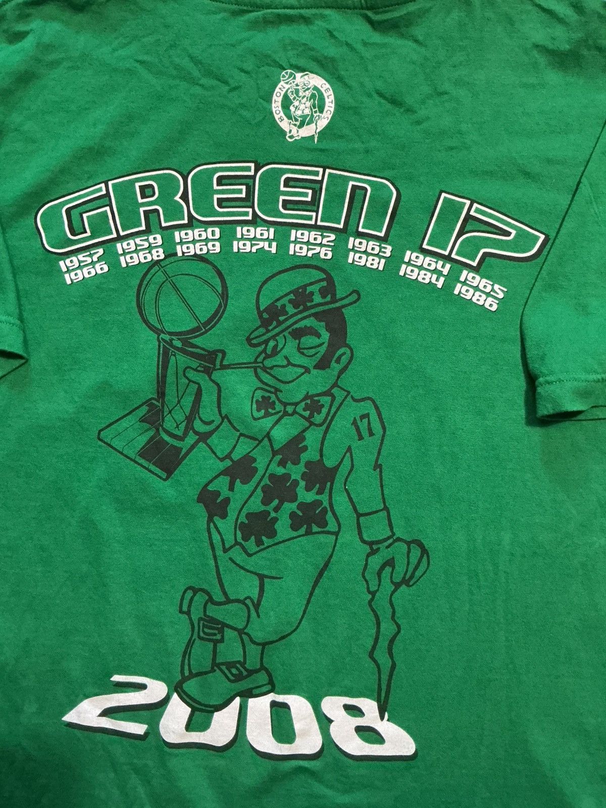 NBA NBA UNK Boston Celtics Green 17 NBA Championship ‘08 T-Shirt Size US XXL / EU 58 / 5 - 7 Thumbnail