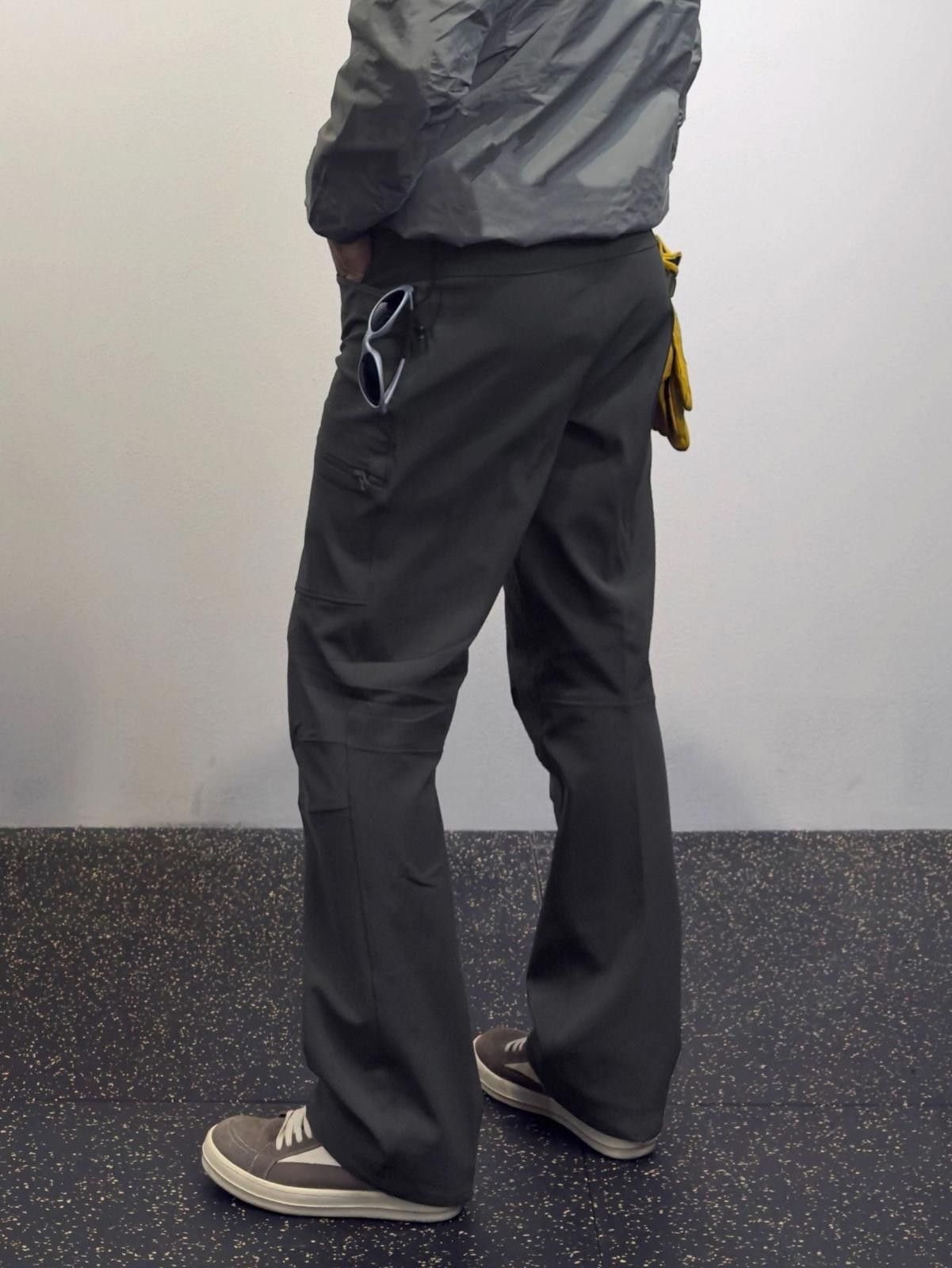 Japanese Brand Gray Straight Leg Cargo Pants, Streetwear Pants Size US 32 / EU 48 - 2 Thumbnail