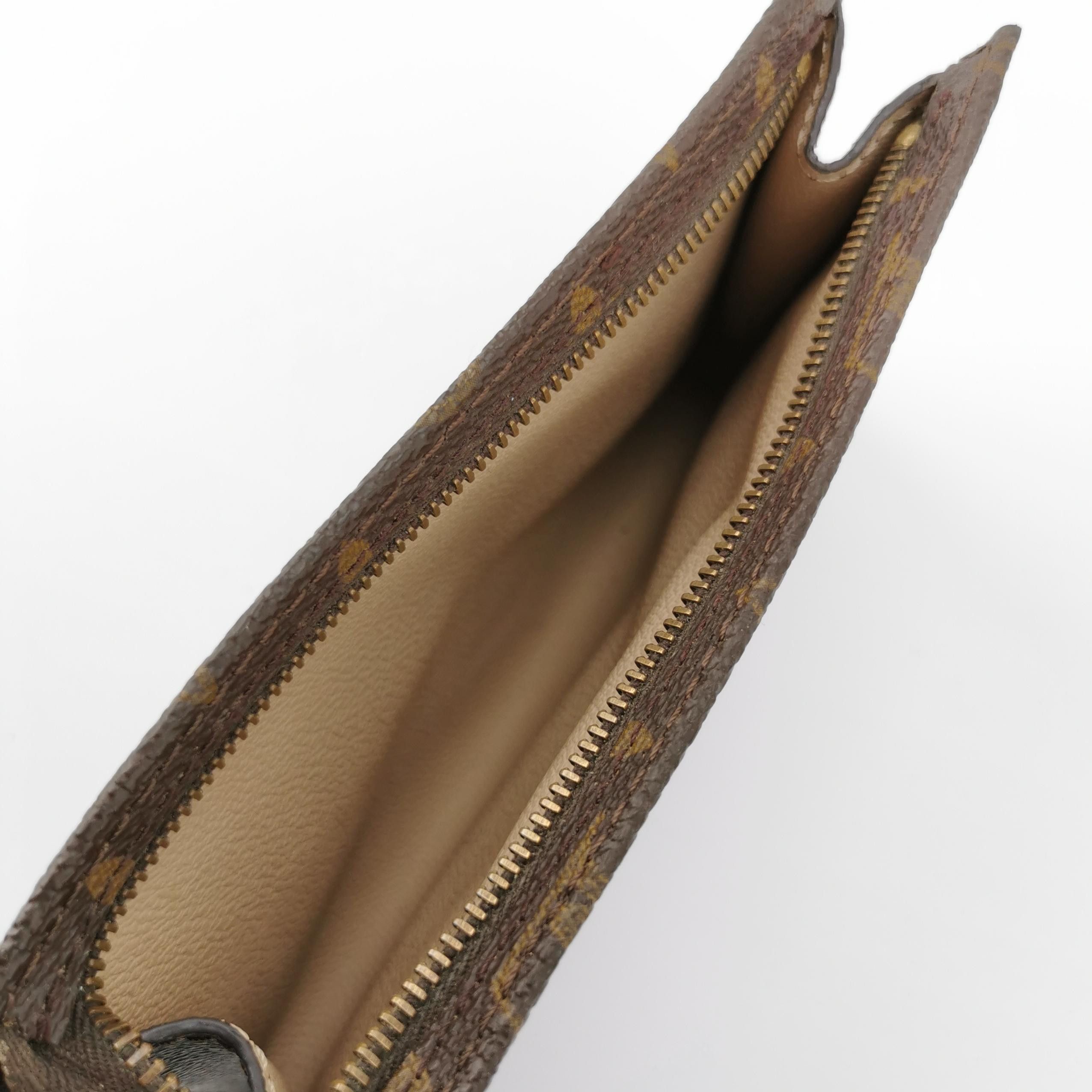 Louis Vuitton Louis Vuitton (LV) Zipper Monogram Printed Vintage Coin Pur Size ONE SIZE - 3 Thumbnail