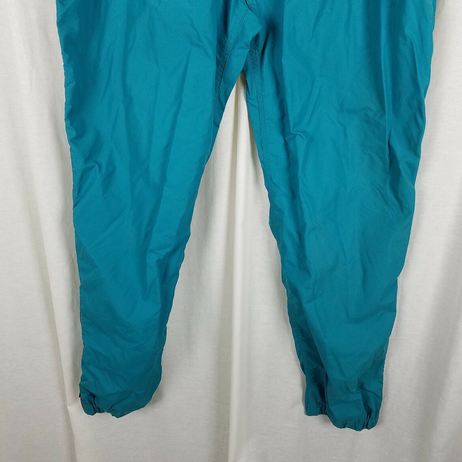 Woolrich Woolen Mills Vtg Woolrich Nylon Zip Off Legs Windbreaker Pants Sz XL USA Size US 36 / EU 52 - 3 Thumbnail