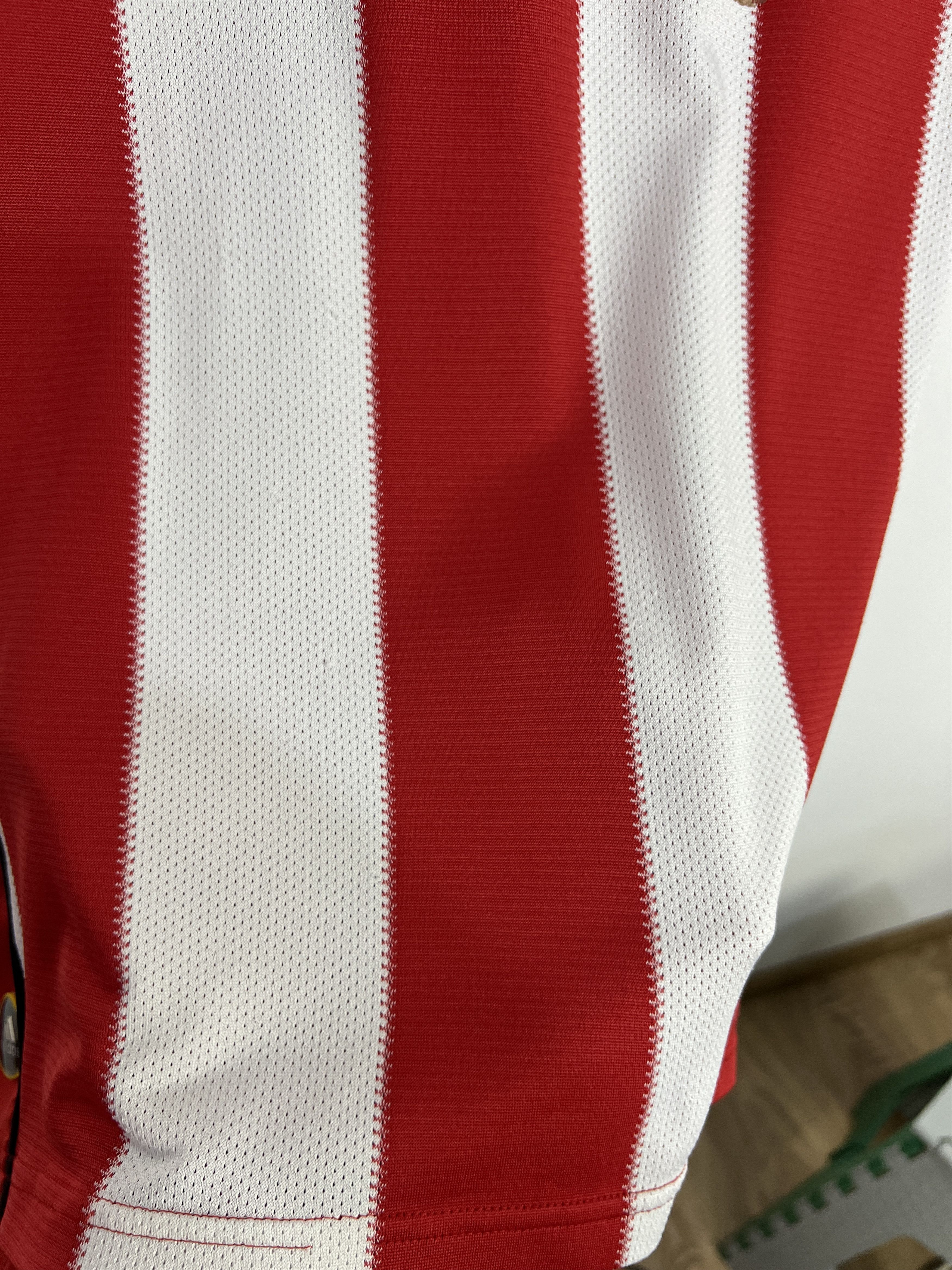 Adidas Bayern Munich Home football shirt 2010 Soccer Adidas Jersey Size US L / EU 52-54 / 3 - 7 Thumbnail