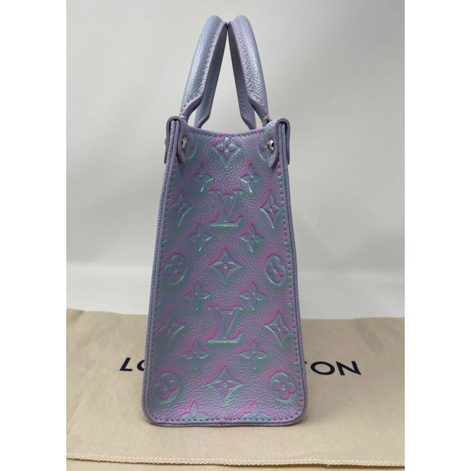 Louis Vuitton Louis Vuitton OnTheGo PM tote 2022 Stardust Lilas Purple Size ONE SIZE - 8 Thumbnail