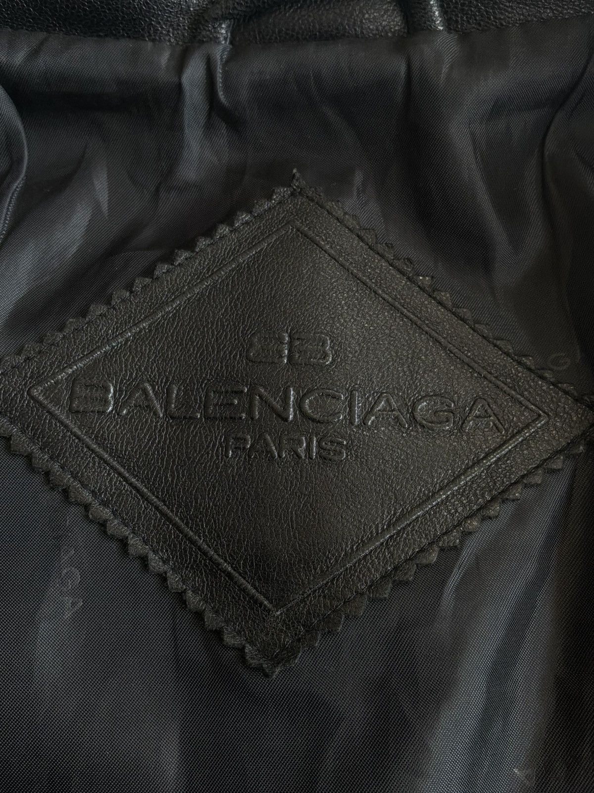 Balenciaga Vintage Balenciaga - Nicolas Ghesquire Era - Leather Coat Size US XL / EU 56 / 4 - 9 Thumbnail