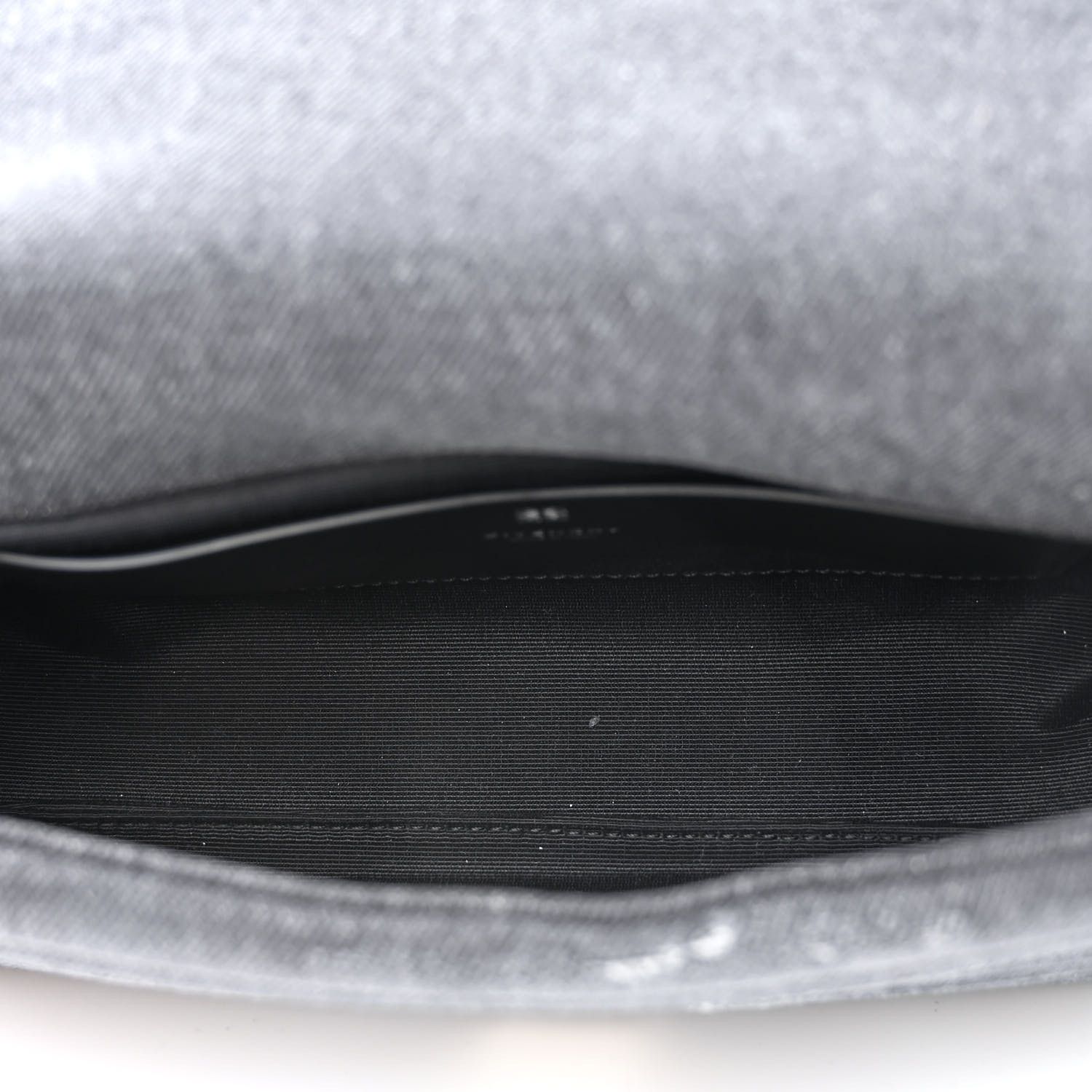 Givenchy o1srvl11e0724 Size: OS / Small 4G Shoulder Bag in Black Size ONE SIZE - 3 Thumbnail