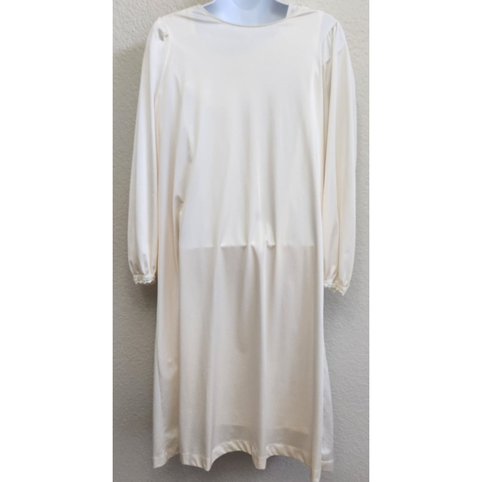 Other Vintage Cream Embroidered 2 Piece Nightgown Robe Set Medium Size ONE SIZE - 2 Thumbnail
