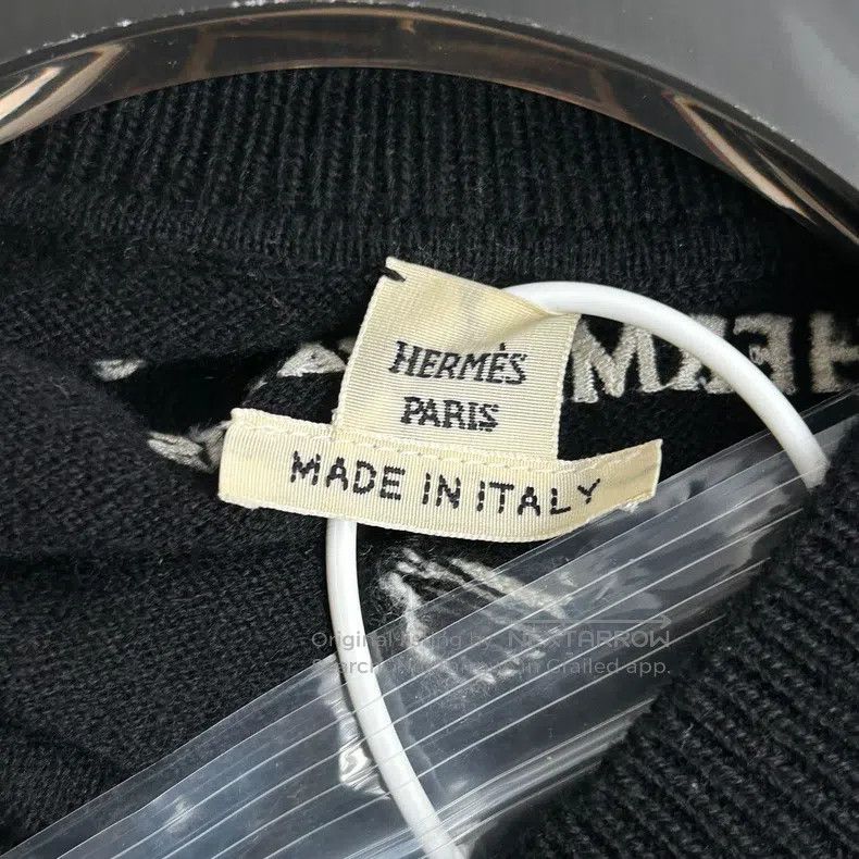 Hermes Hermes Black Cashmere Short Sleeve Sweater Size XS / US 0-2 / IT 36-38 - 4 Thumbnail