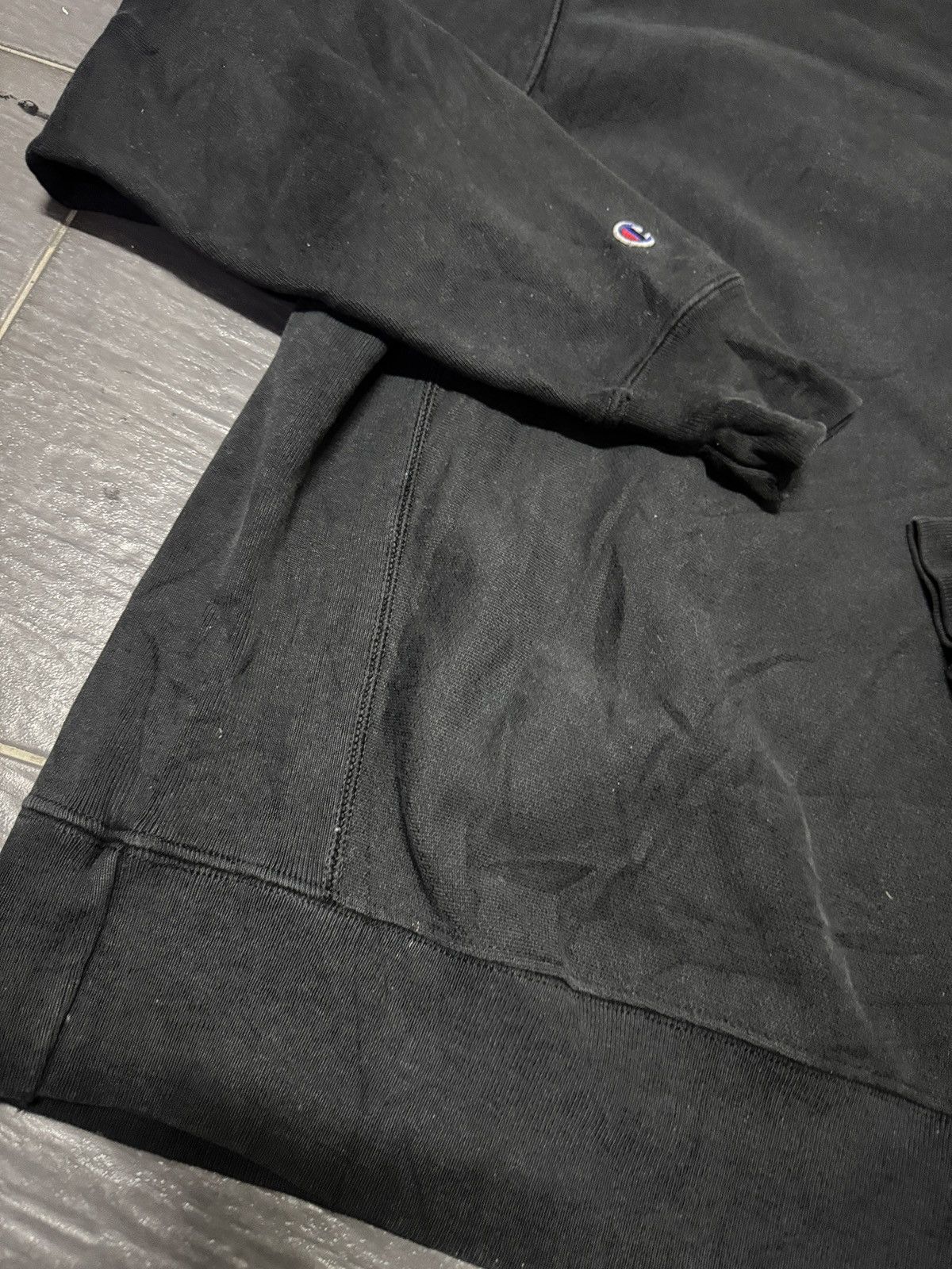 Champion Vintage embroidered Champion Reverse Weave Sweatshirt Size US L / EU 52-54 / 3 - 5 Thumbnail