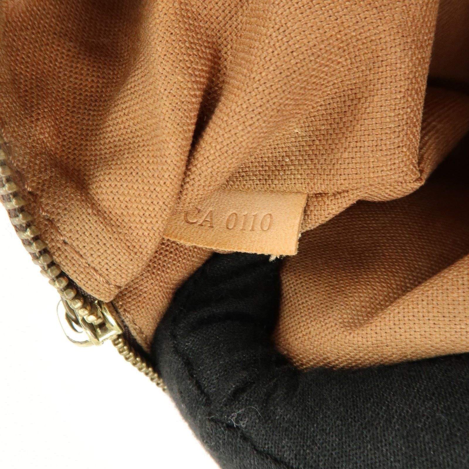 Louis Vuitton Louis Vuitton Monogram Cabas Beaubourg Tote Monogram Size ONE SIZE - 8 Thumbnail