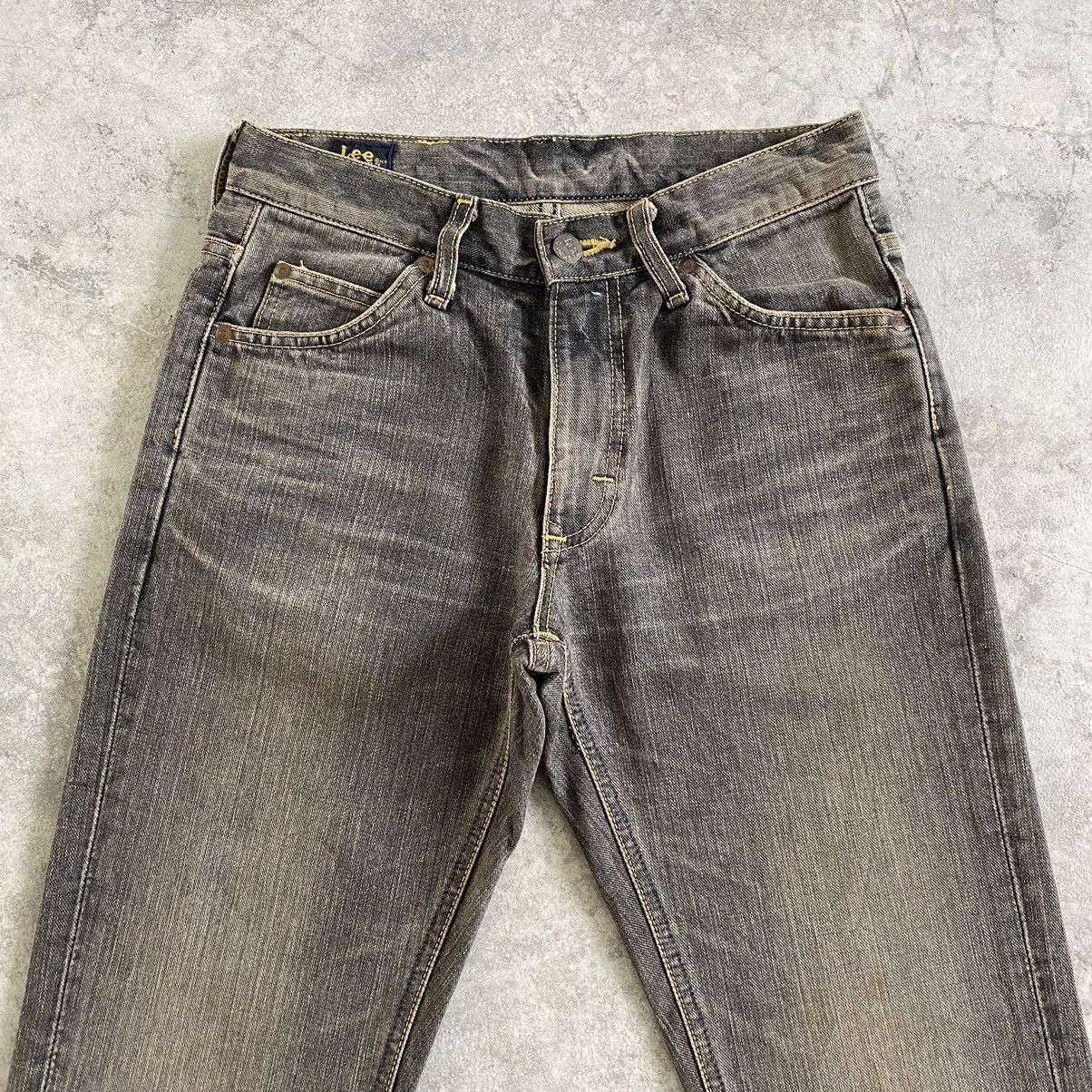 Vintage Vintage Lee Mud Washed Bootcut Flared Denim Jeans Size US 27 - 9 Thumbnail