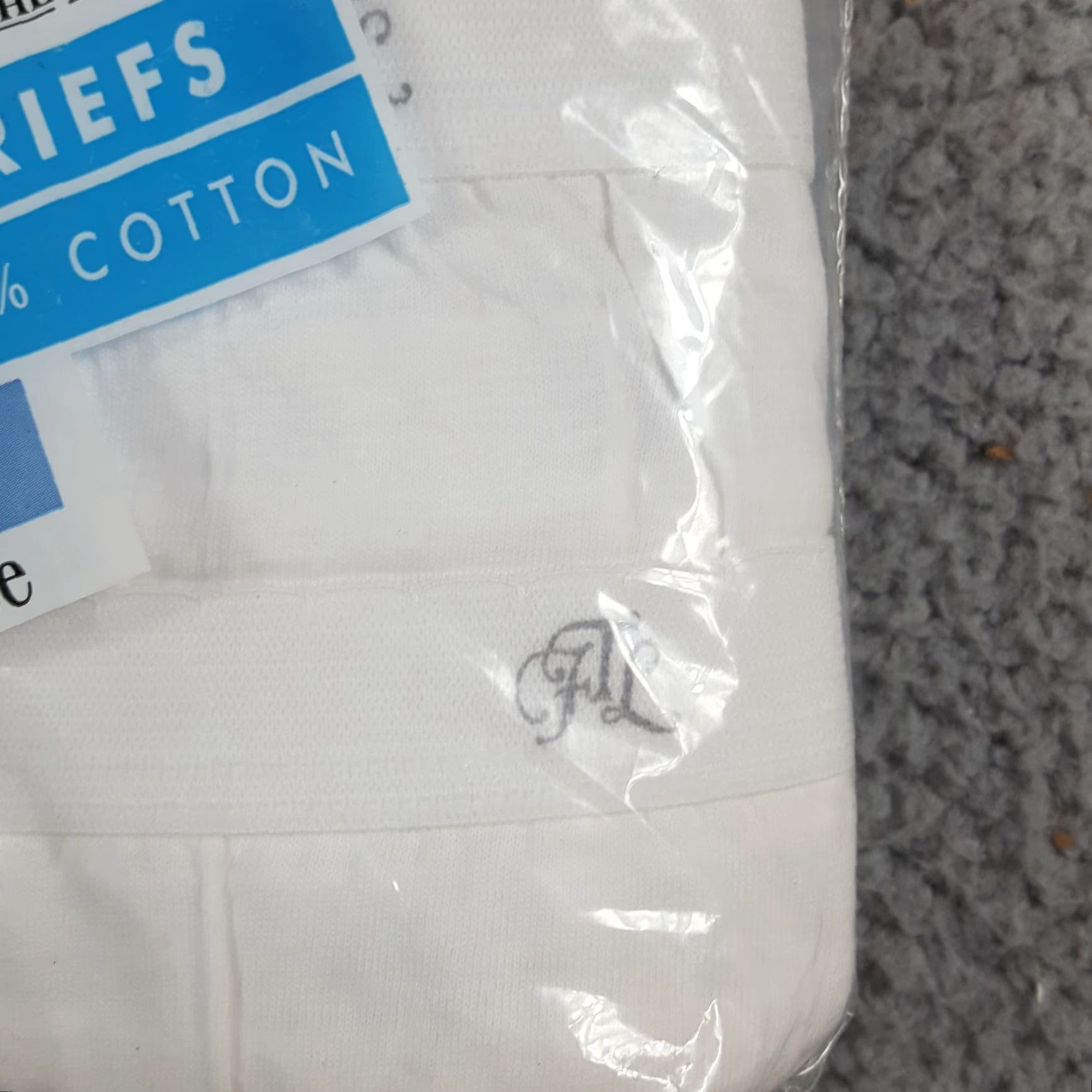 Fruit Of The Loom VINTAGE Fruit of the Loom 3 Pack Briefs Women's Size 9 Cotton White 90s Retro Underwear Panties Girls/ Womens? Size ONE SIZE - 4 Thumbnail